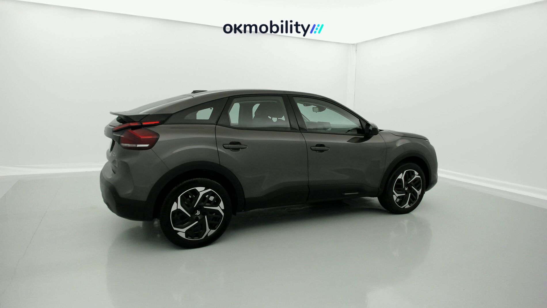 citroen c4 feel pack 1.2 PURETECH 130 2023 gris platino 10