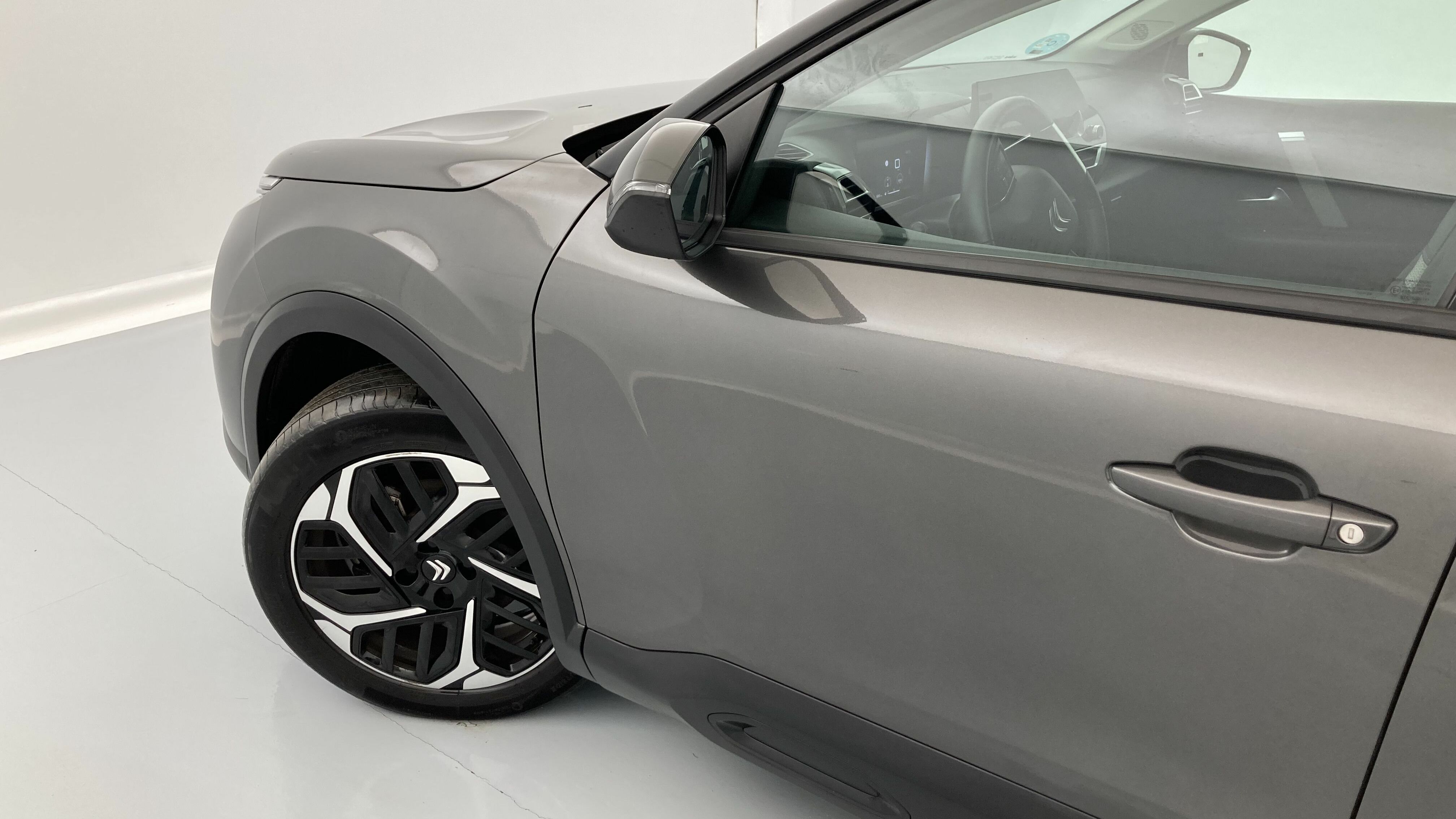 citroen c4 feel pack 1.2 PURETECH 130 2023 gris platino 23