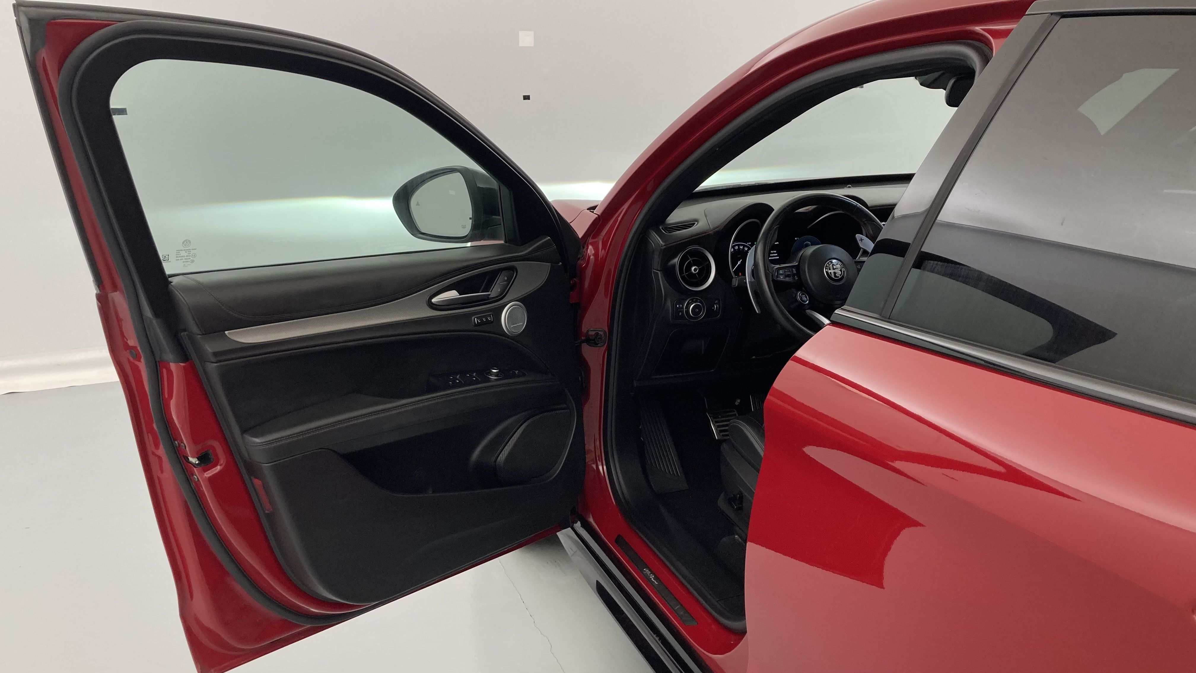 alfa romeo stelvio competizione 2.0 TURBO 280 AWD CA 2023 rojo alfa 19
