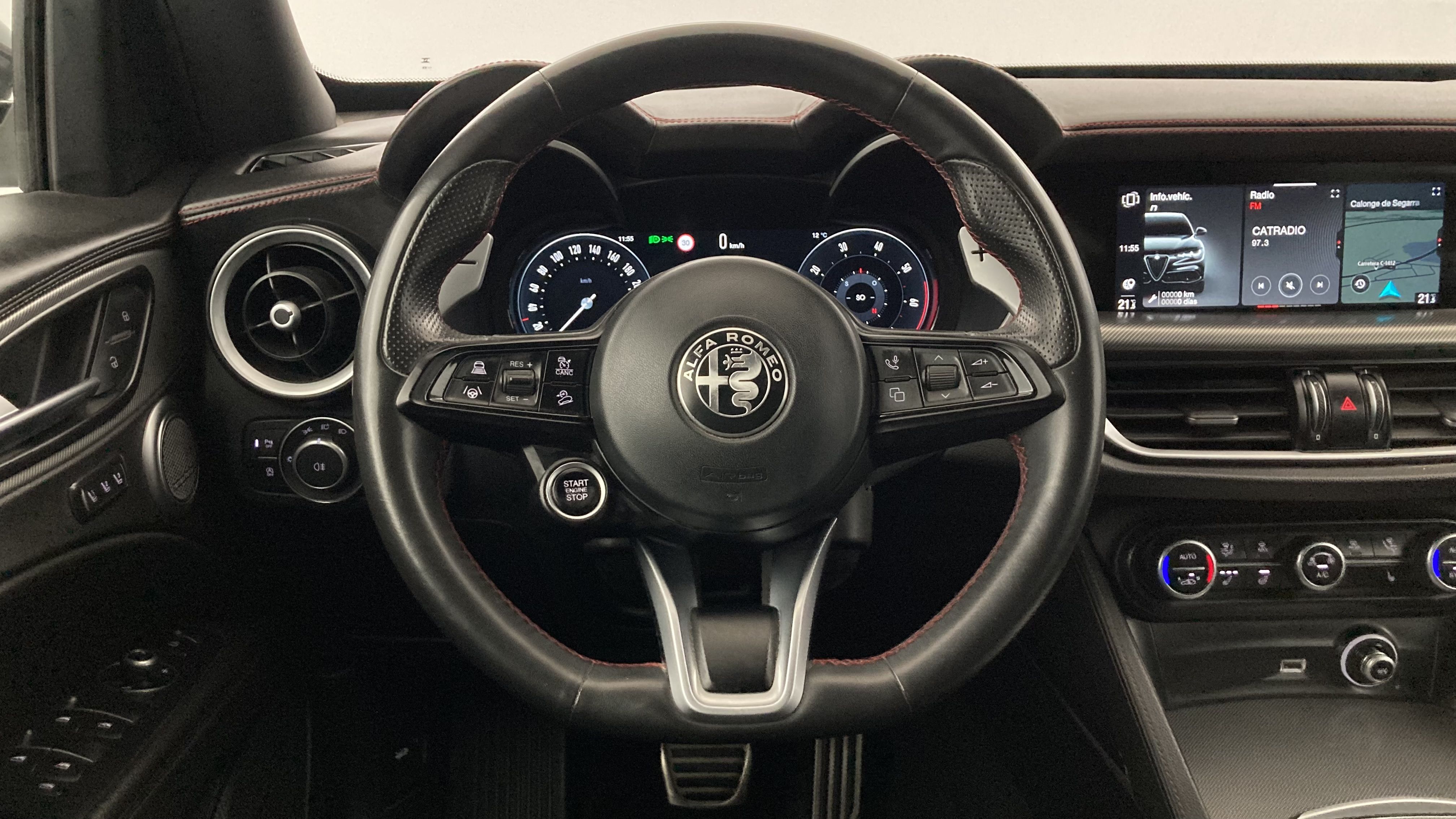 alfa romeo stelvio competizione 2.0 TURBO 280 AWD CA 2023 rojo alfa 20