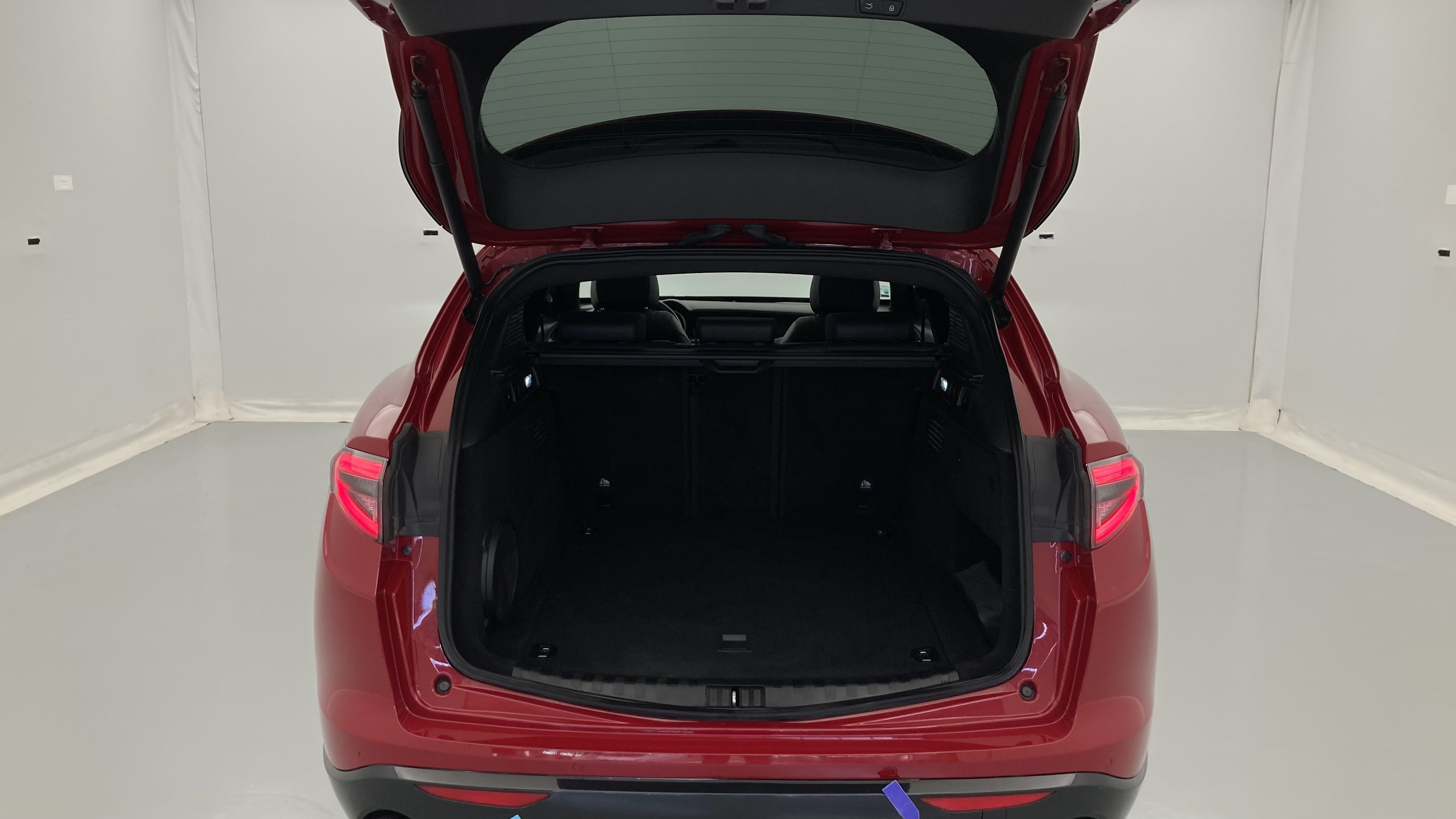 alfa romeo stelvio competizione 2.0 TURBO 280 AWD CA 2023 rojo alfa 22