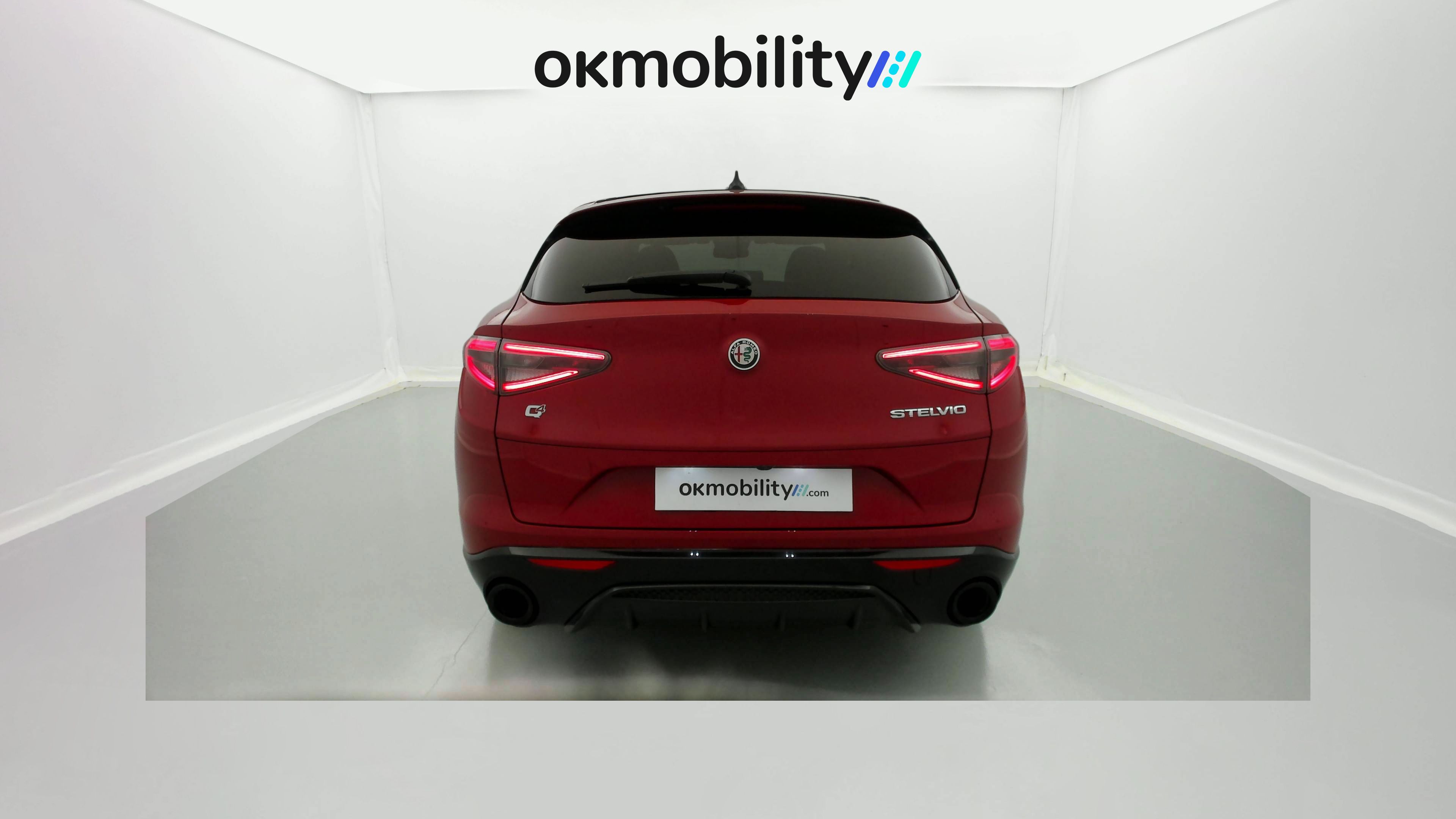 alfa romeo stelvio competizione 2.0 TURBO 280 AWD CA 2023 rojo alfa 10