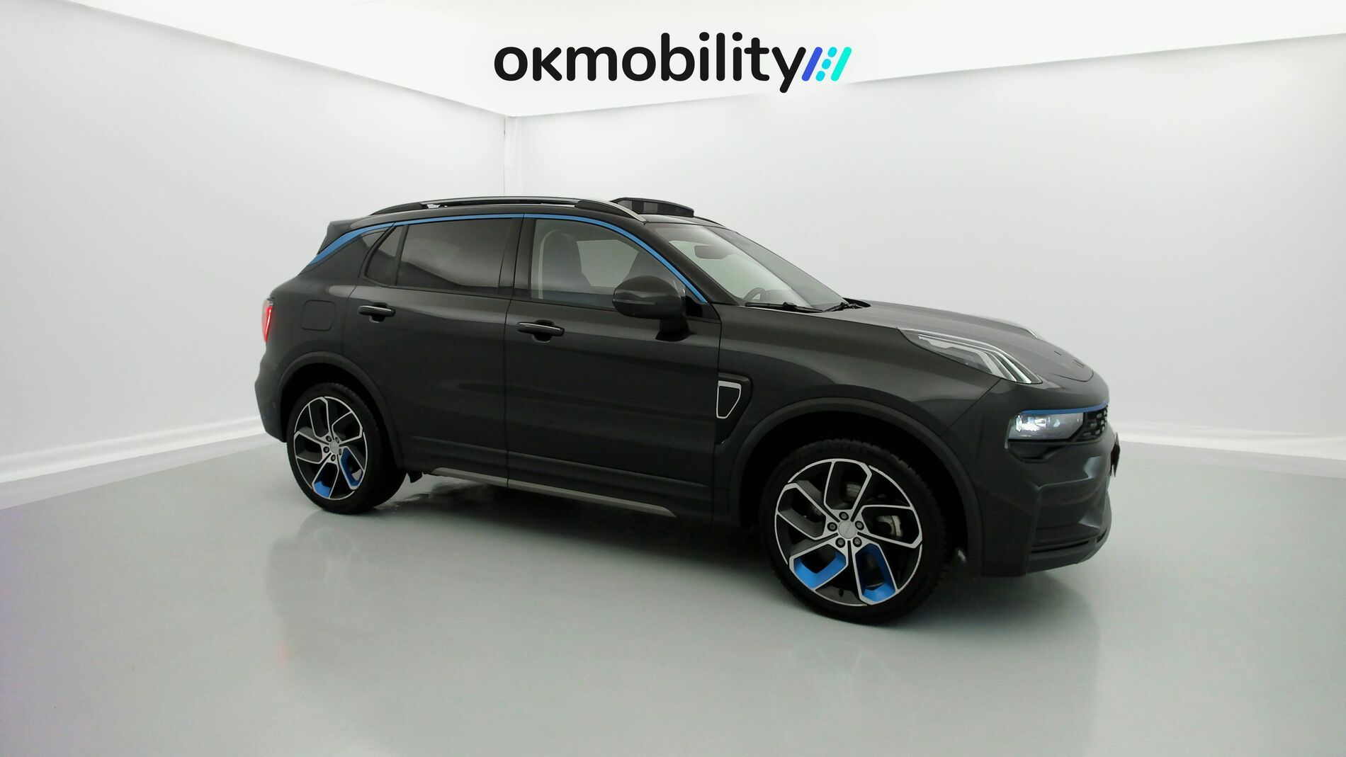 lynk&co 1 nv 1.5 PHEV 261 2022 black 2