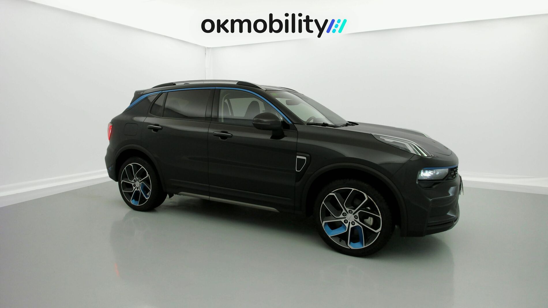 lynk&co 1 nv 1.5 PHEV 261 2022 black 2