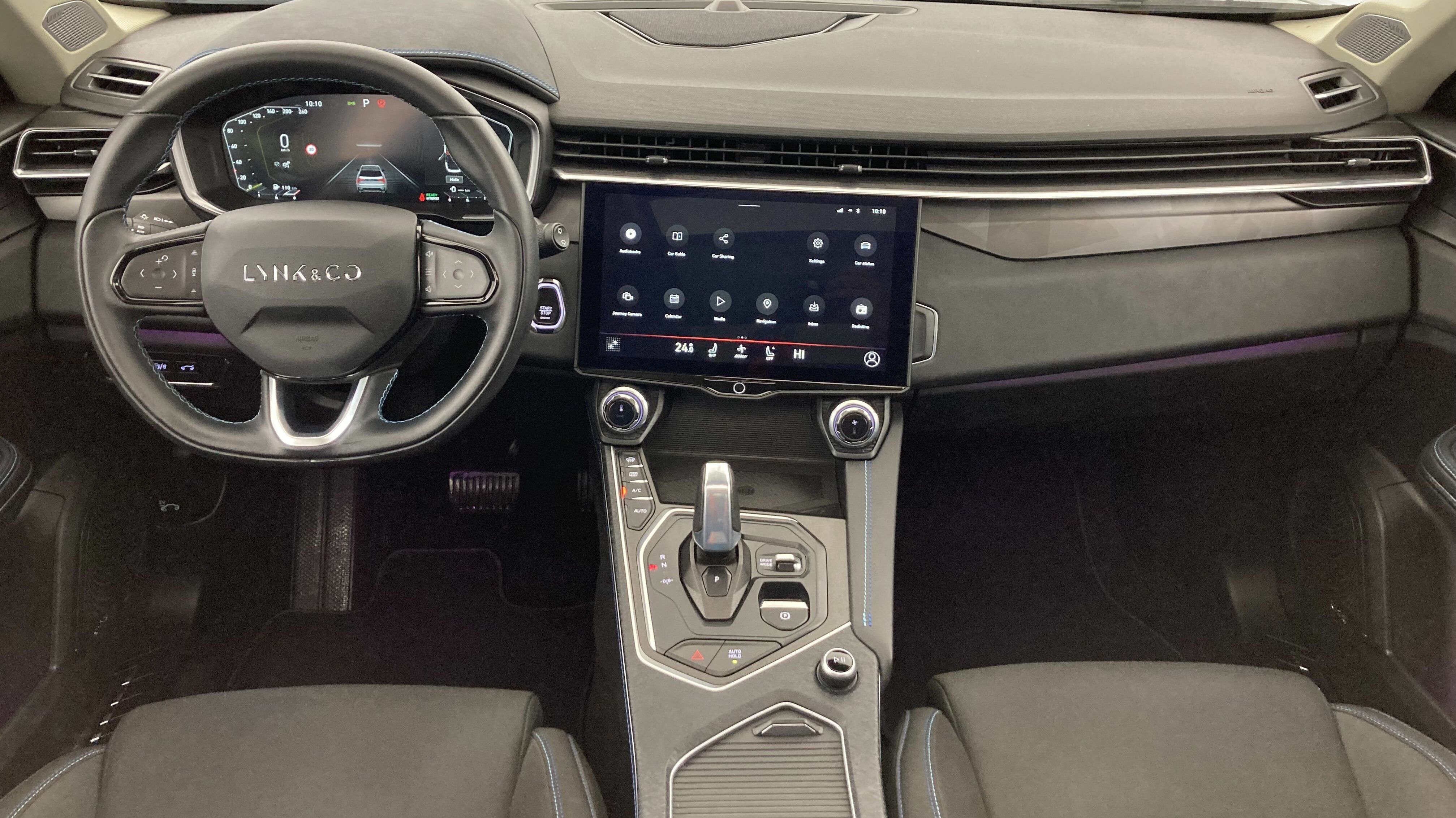 lynk&co 1 nv 1.5 PHEV 261 2022 blue 17