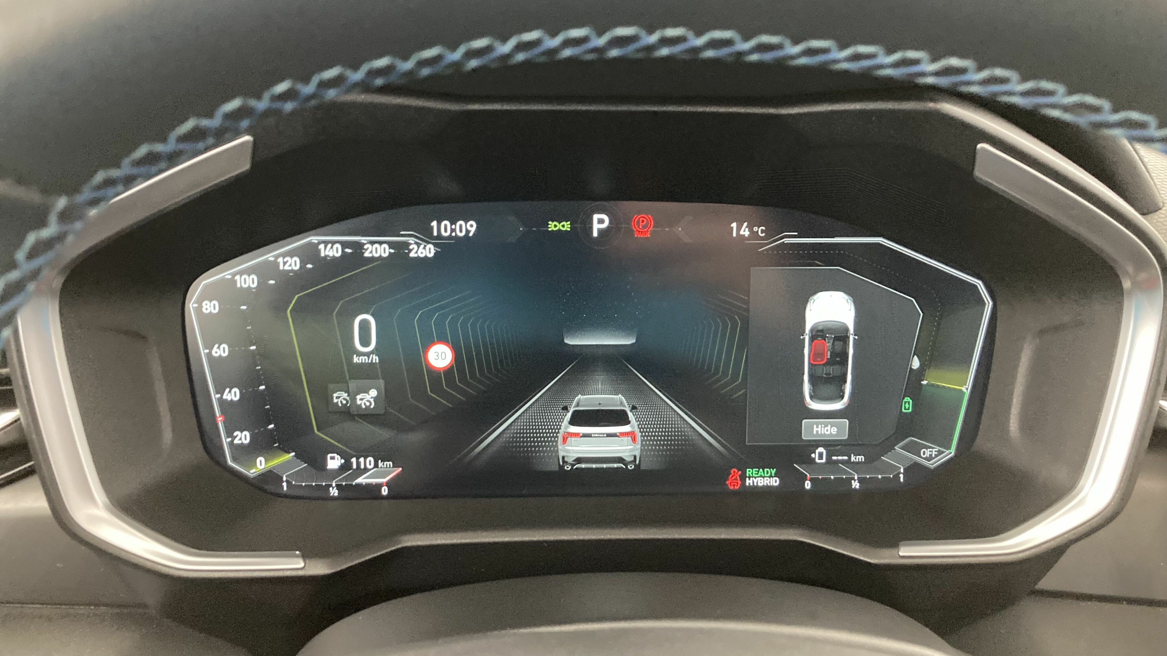 lynk&co 1 nv 1.5 PHEV 261 2022 blue 19