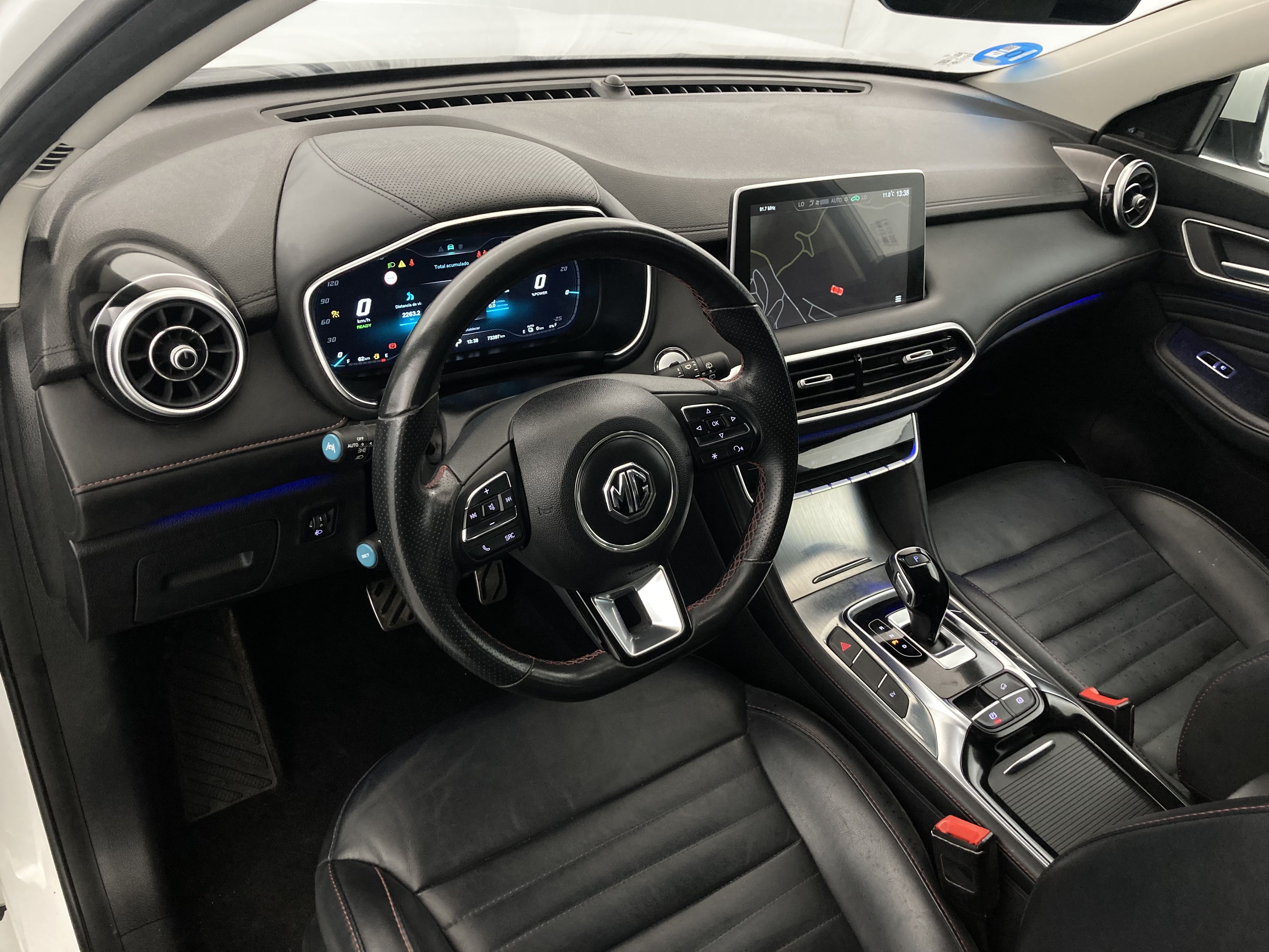 mg ehs phev luxury 1.5 T-GDI 258 PHEV 2023 dover white 20