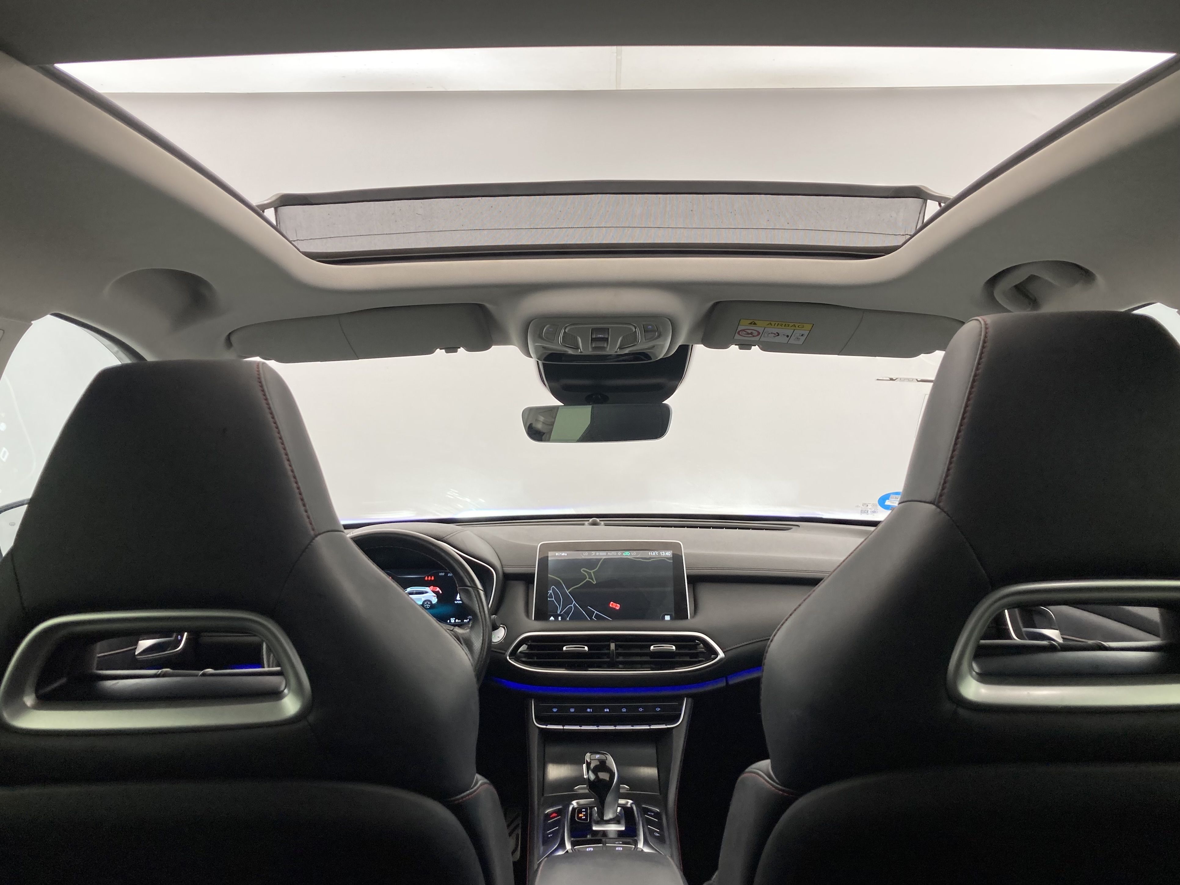 mg ehs phev luxury 1.5 T-GDI 258 PHEV 2023 dover white 27