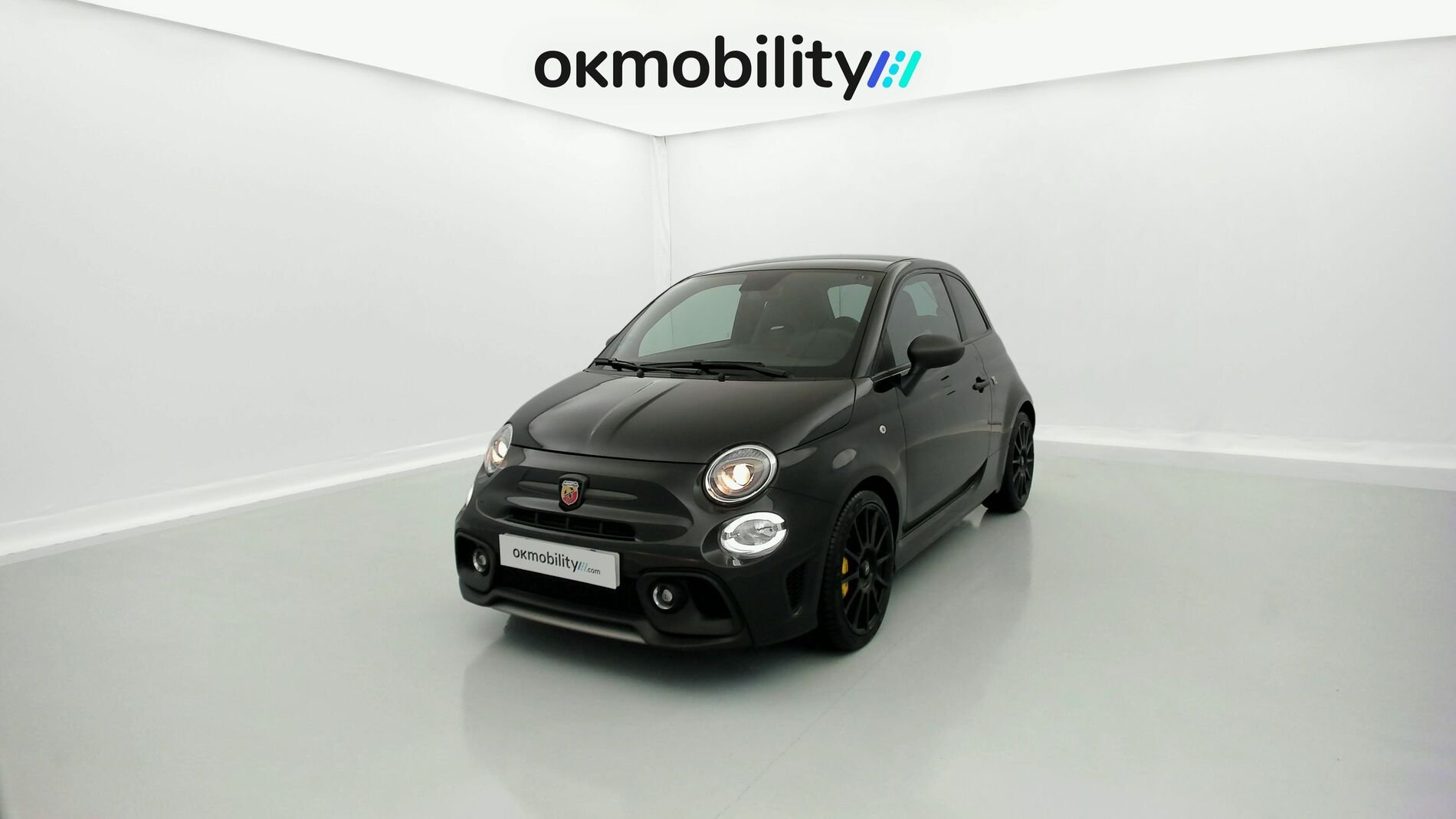 abarth 695 nv 1.4 T-JET 180 2023 negro scorpione 1