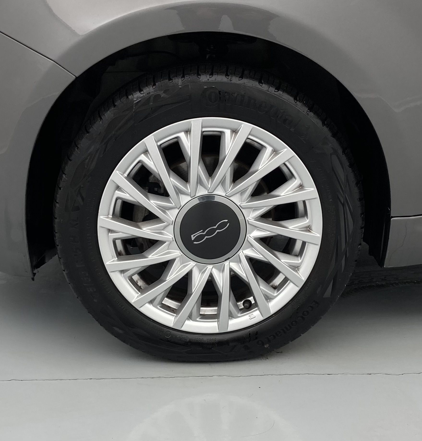 fiat 500 dolcevita 1.0 HYBRID 70 MHEV 2022 gris pompei 30