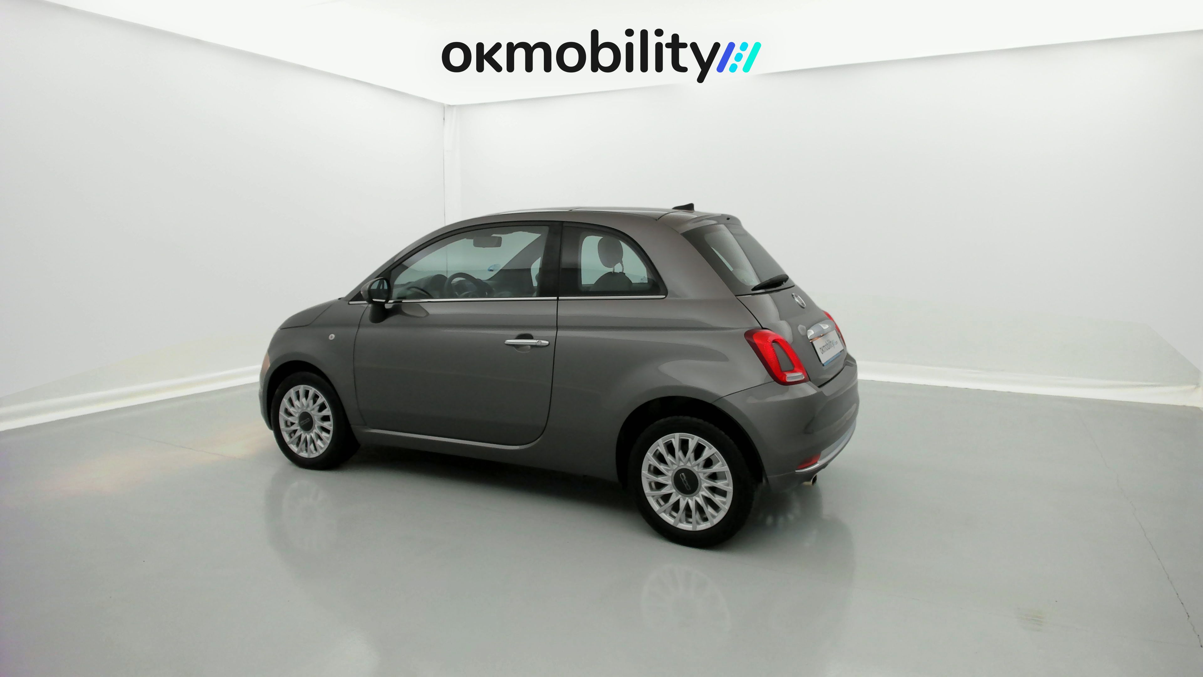 fiat 500 dolcevita 1.0 HYBRID 70 MHEV 2022 gris pompei 10