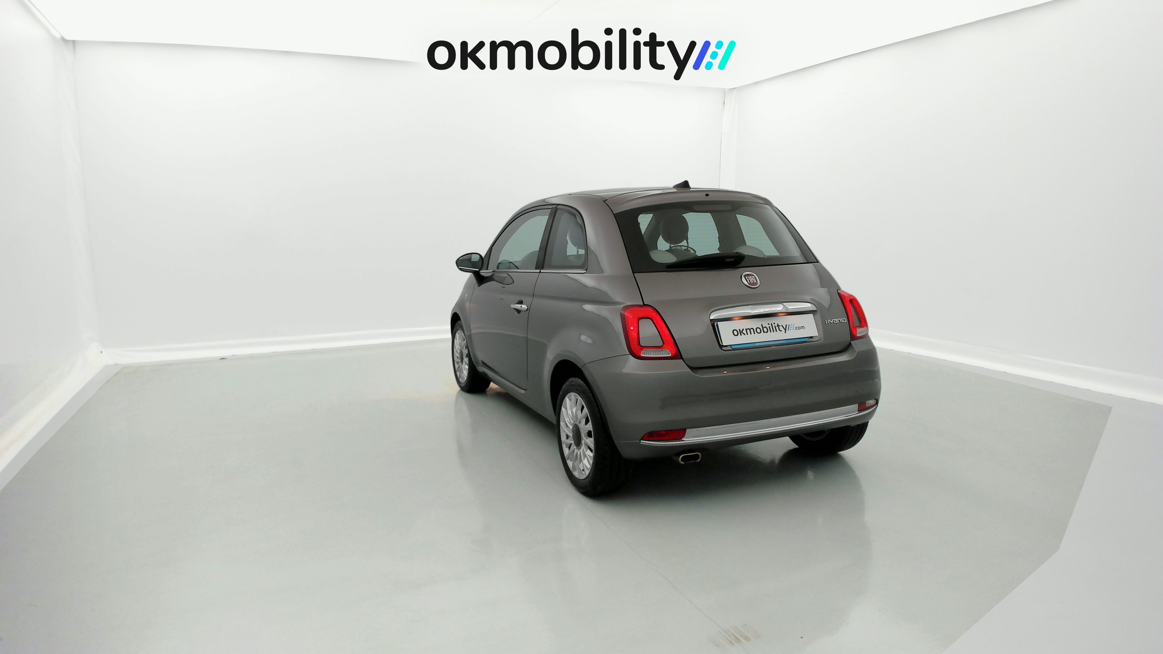 fiat 500 dolcevita 1.0 HYBRID 70 MHEV 2022 gris pompei 11