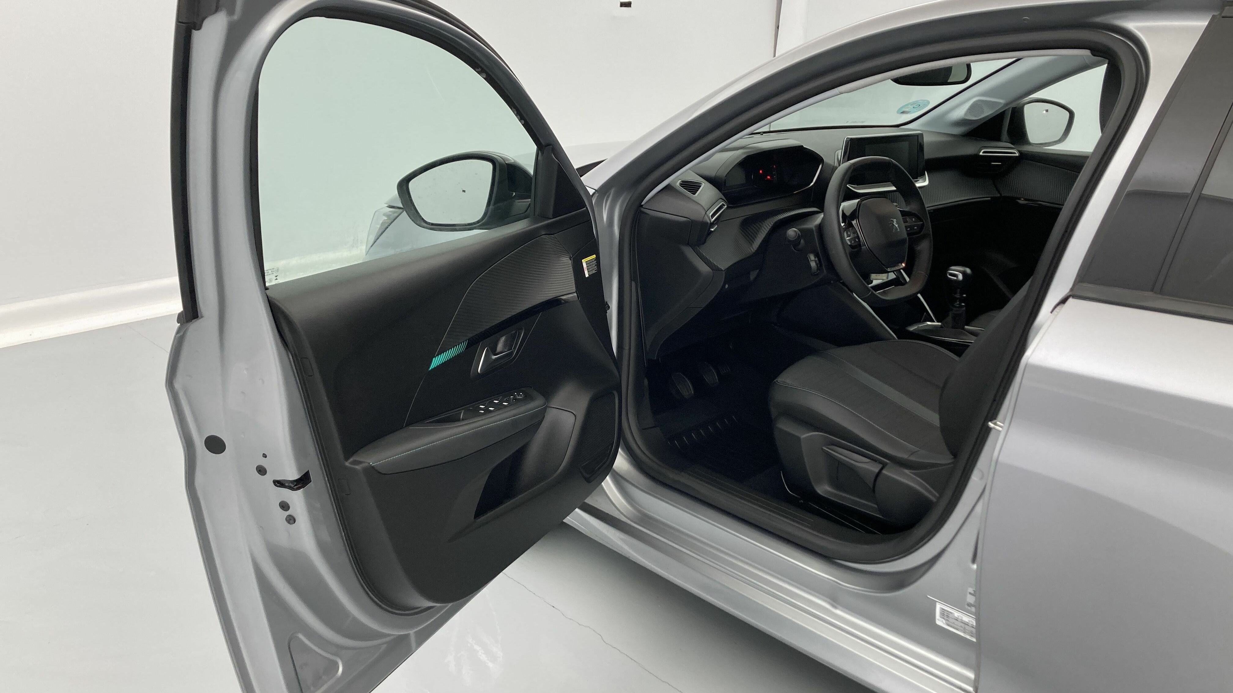 peugeot 208 allure 1.2 PURETECH 100 2023 gris artense 10