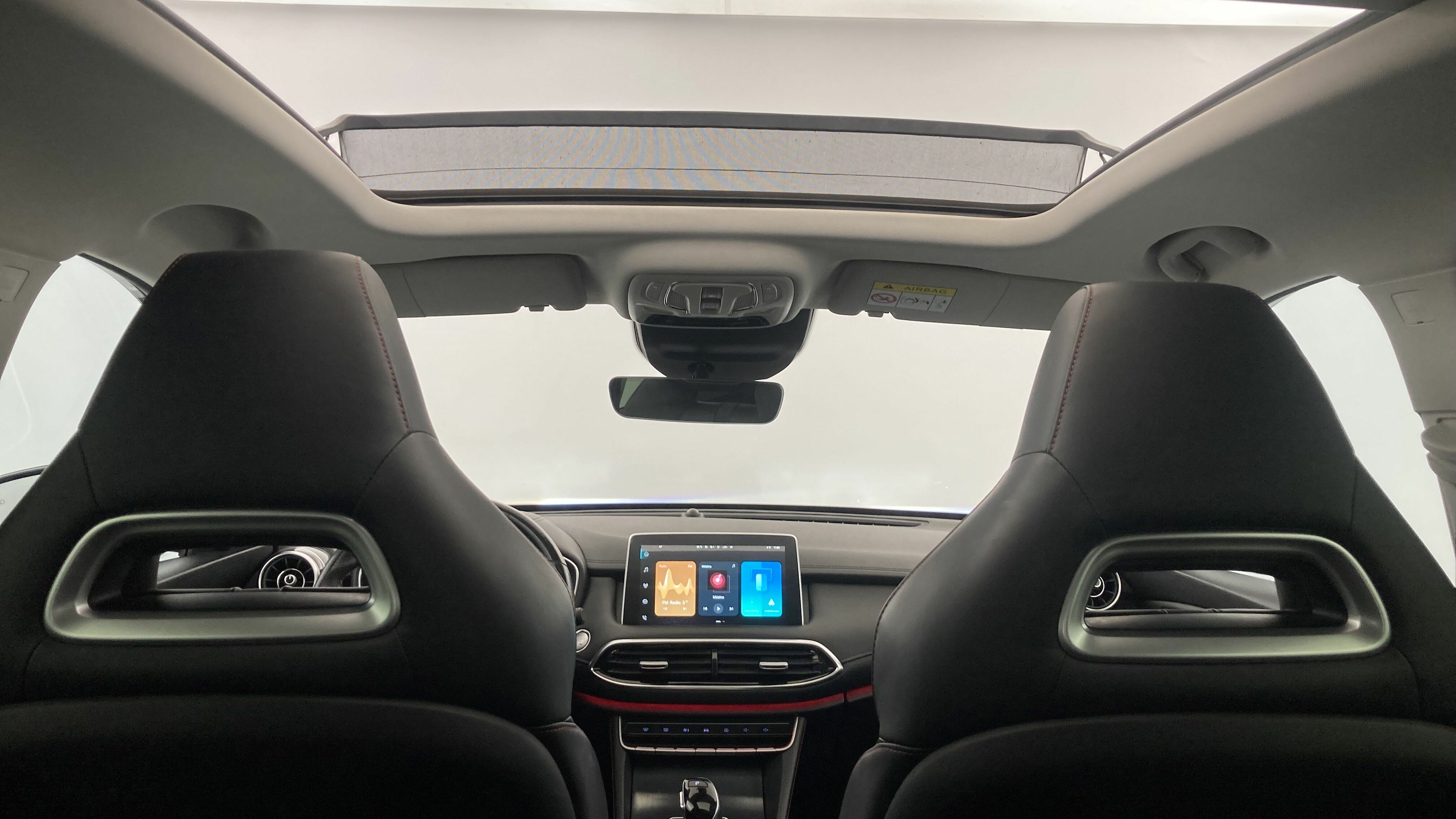 mg hs luxury 1.5 T-GDI 162 AT 2023 pebble black 37