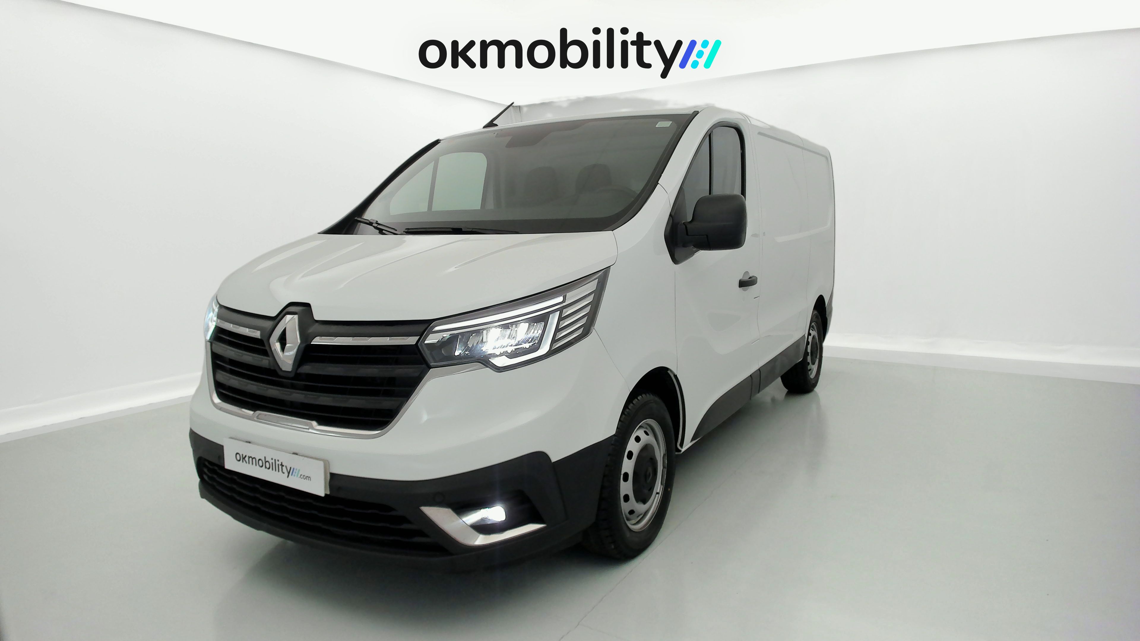 renault trafic furgon l1h1 2.0 BLUEDCI 130 2023 blanco glaciar 1