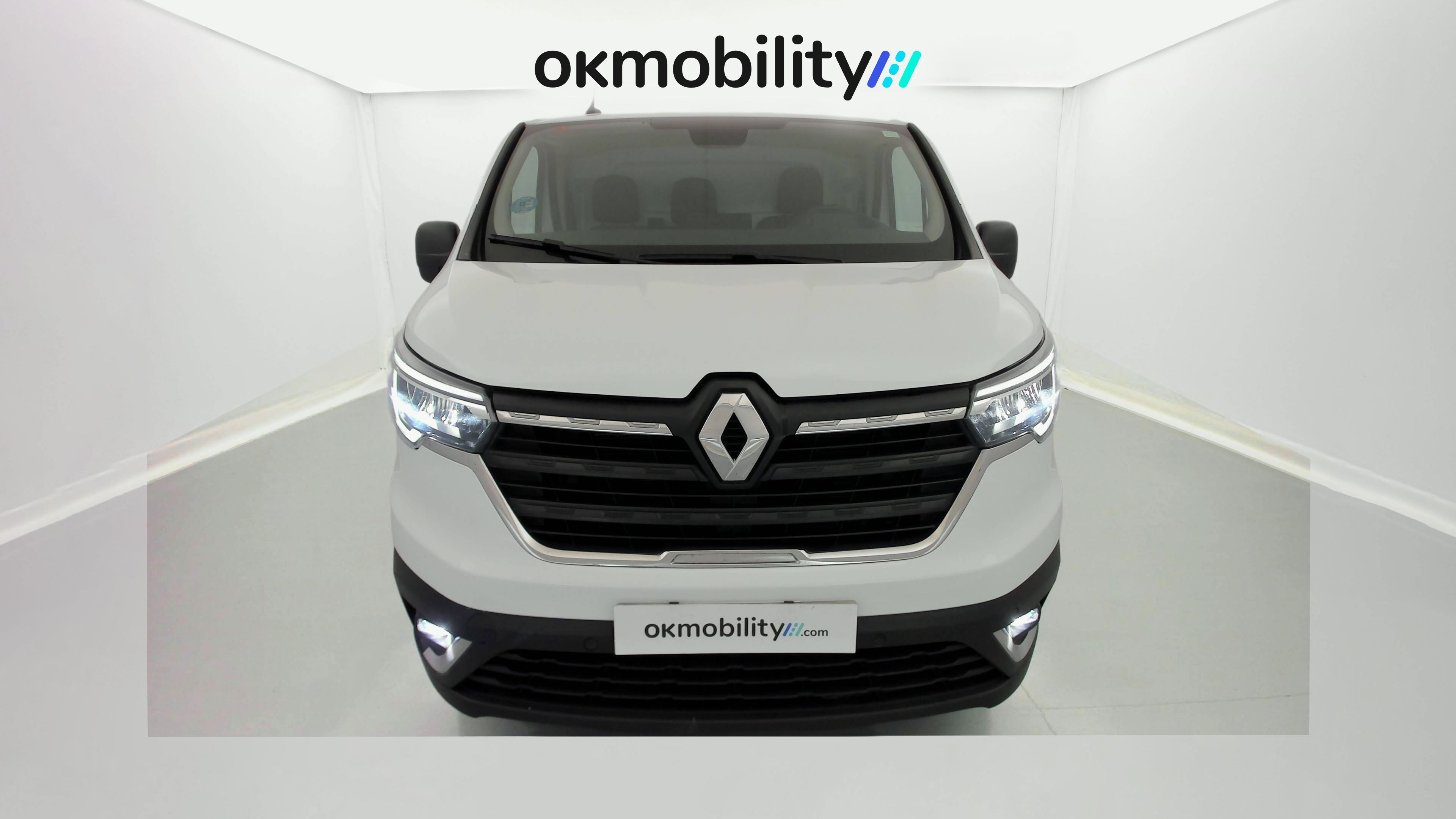 renault trafic furgon l1h1 2.0 BLUEDCI 130 2023 blanco glaciar 4