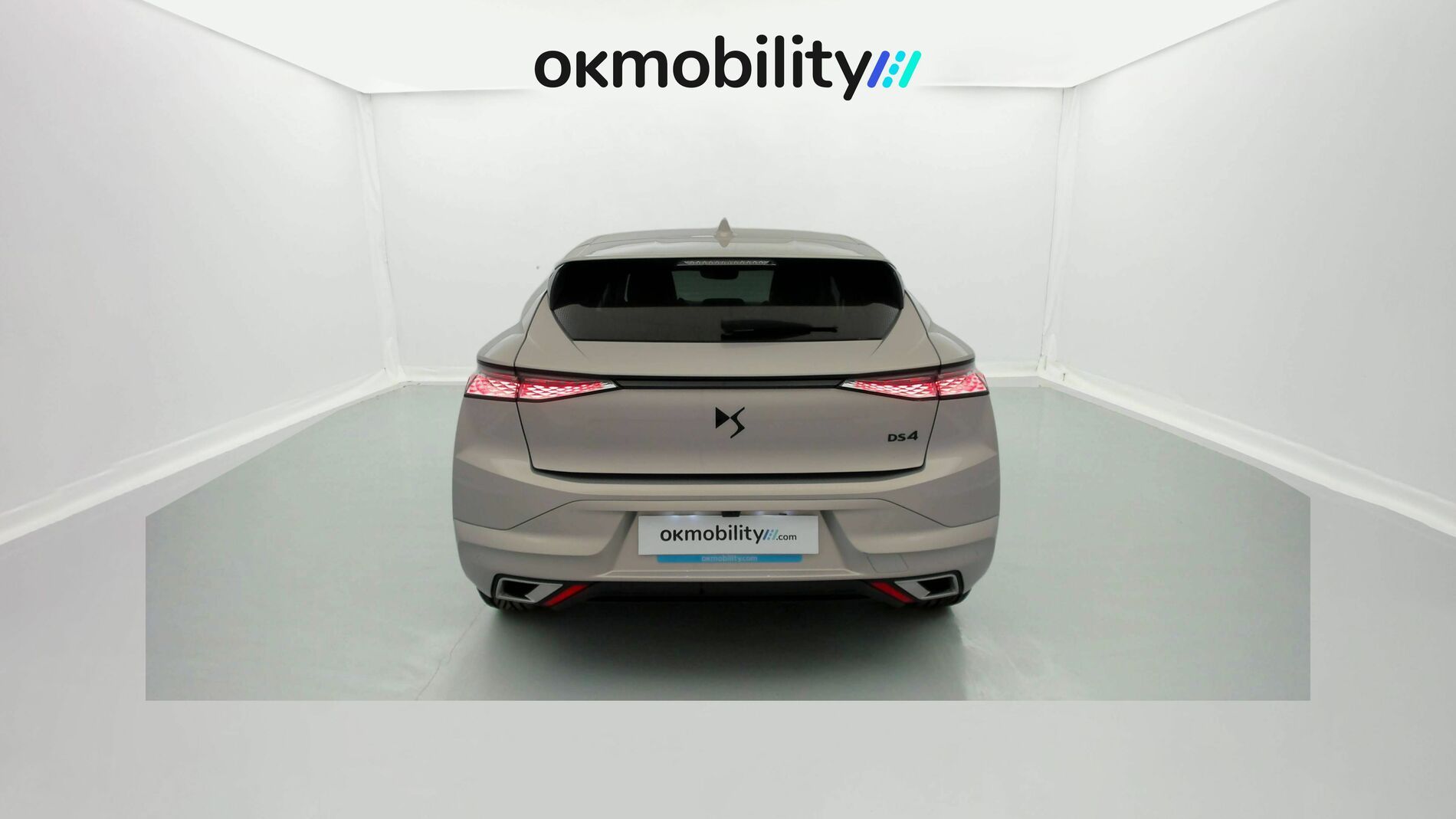 ds ds4 performance line + E-TENSE 225 CA 2023 crystal pearl 9