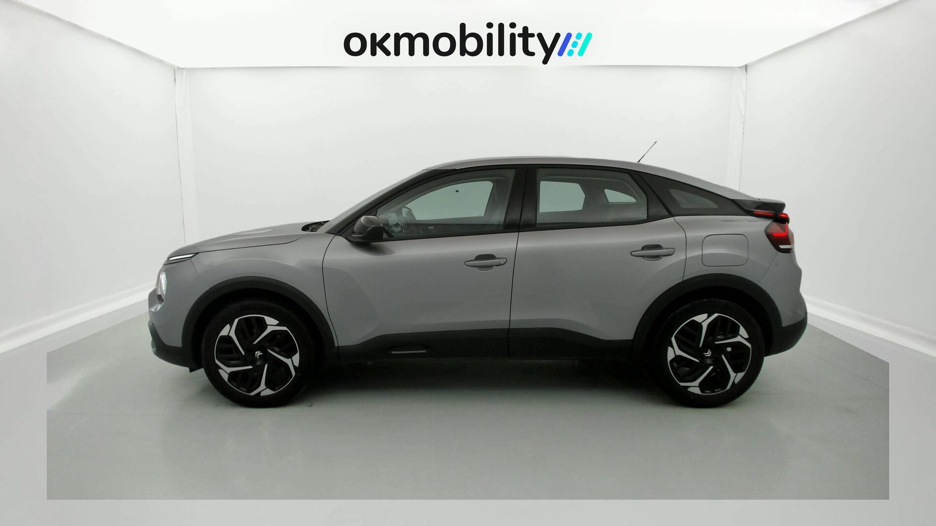 citroen c4 feel pack 1.2 PURETECH 130 2023 gris acero 7