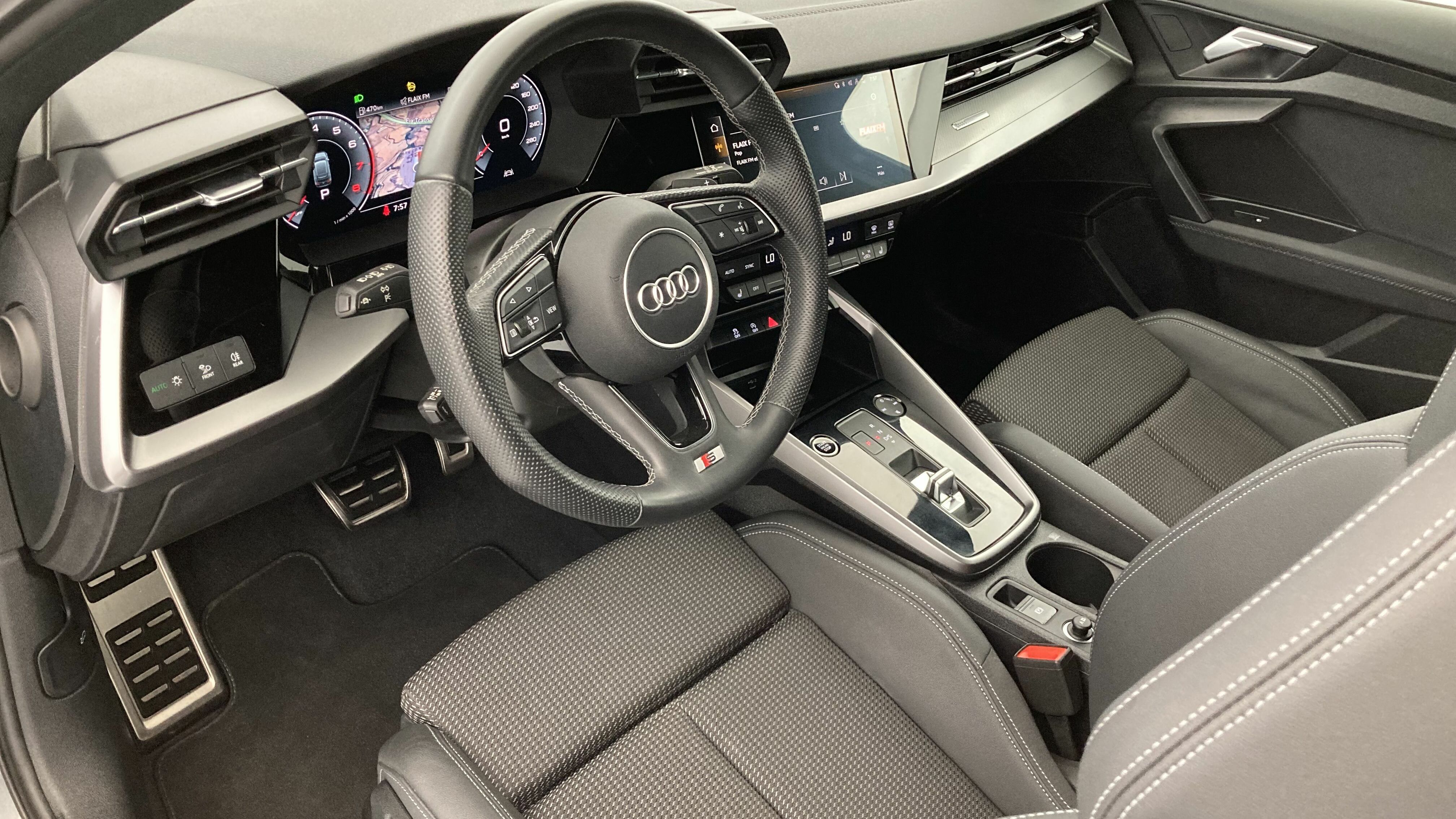 audi a3 sportback s line 35 TFSI 150 STRONIC 2024 daytonagrau perleff. 17