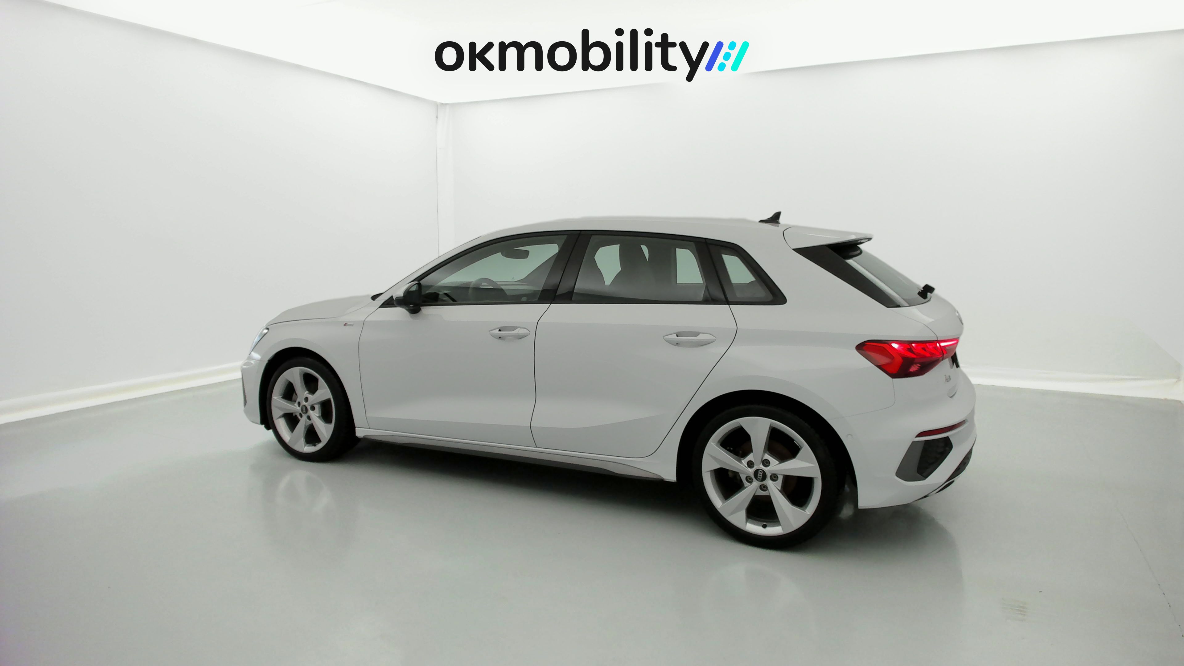 audi a3 sportback s line 35 TFSI 150 STRONIC 2024 gletscherweiss metallic 9