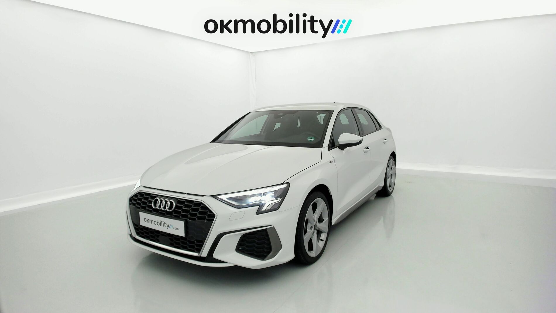 audi a3 sportback s line 35 TFSI 150 STRONIC 2023 ibis weiss 1