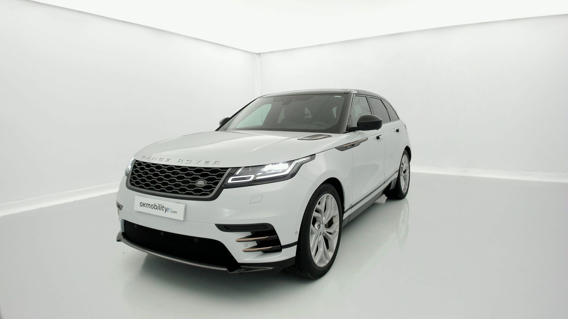 land rover range rover velar r-dynamic se 3.0D 275CV AUTO 2020 yulong white / narvik black 1