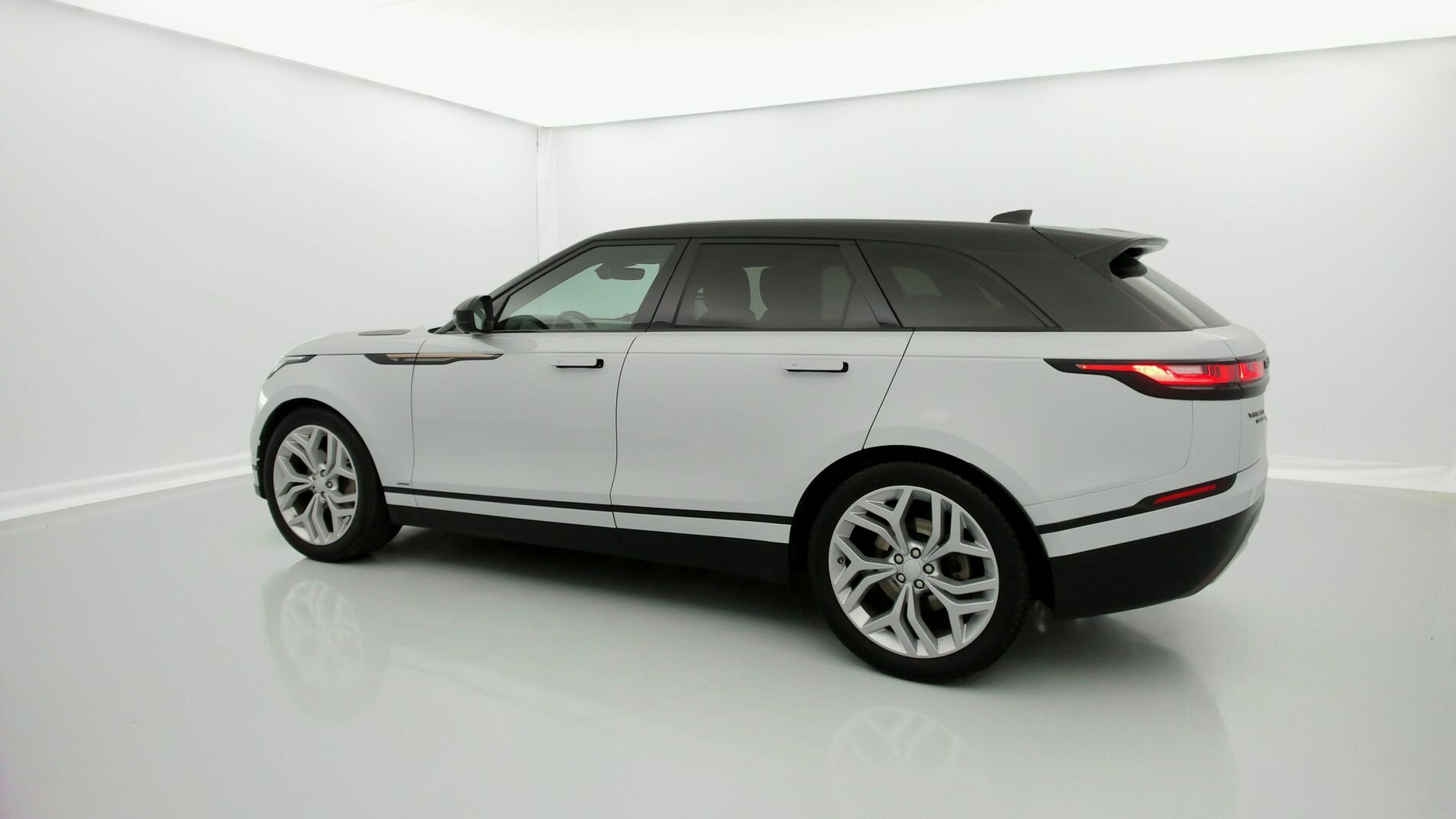land rover range rover velar r-dynamic se 3.0D 275CV AUTO 2020 yulong white / narvik black 8