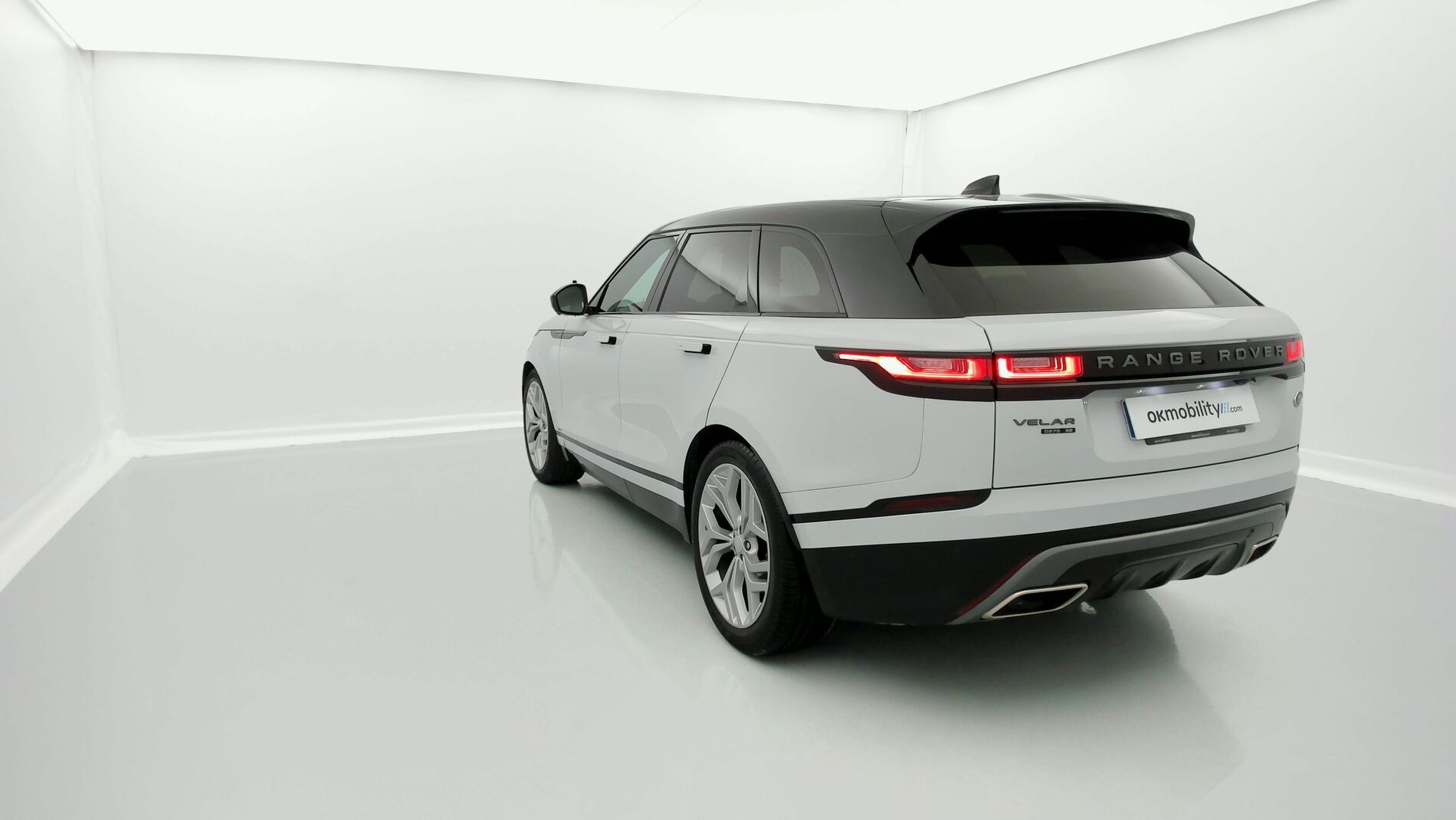 land rover range rover velar r-dynamic se 3.0D 275CV AUTO 2020 yulong white / narvik black 9