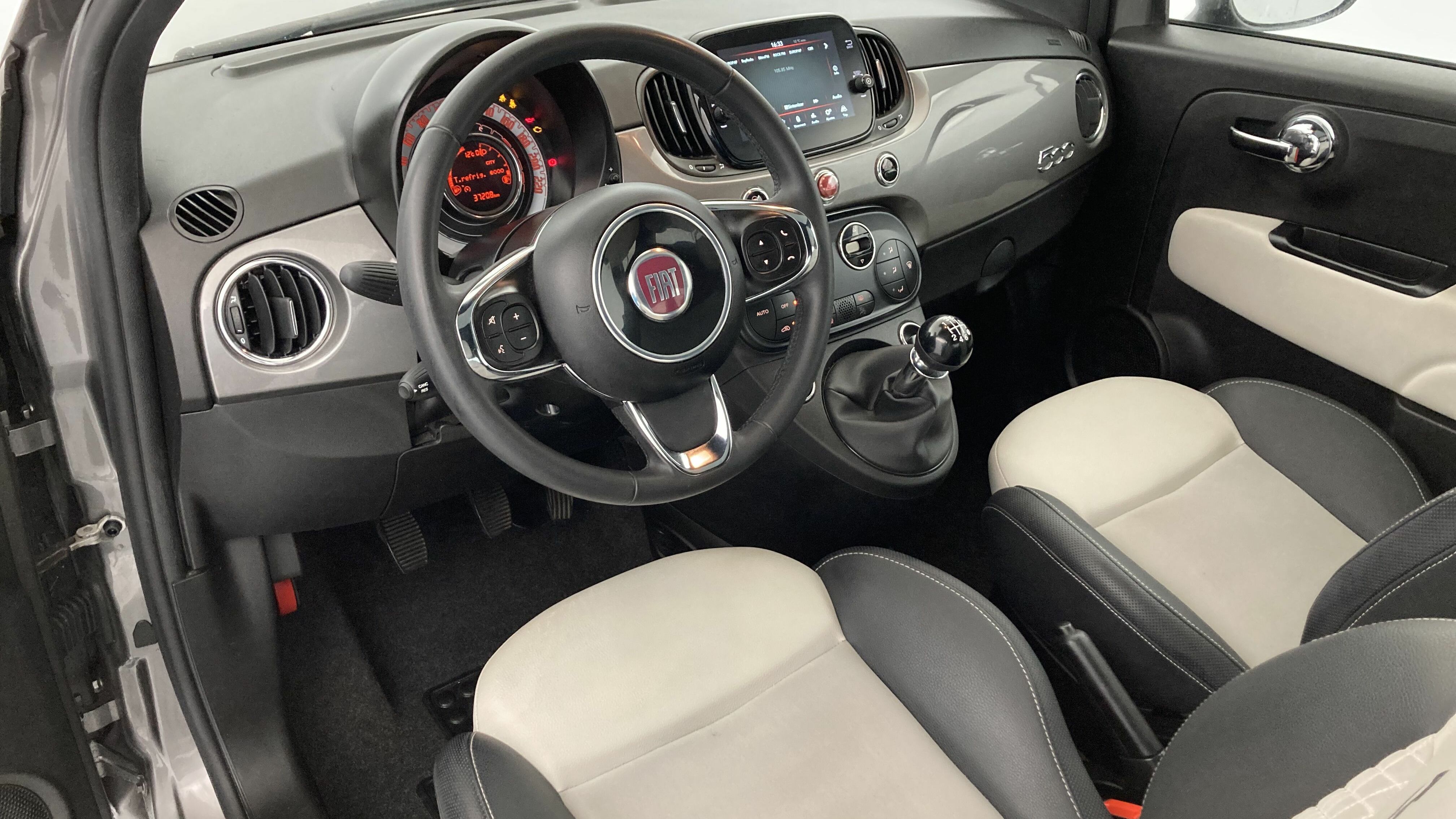 fiat 500 dolcevita 1.0 HYBRID 70 MHEV 2023 gris pompei 12