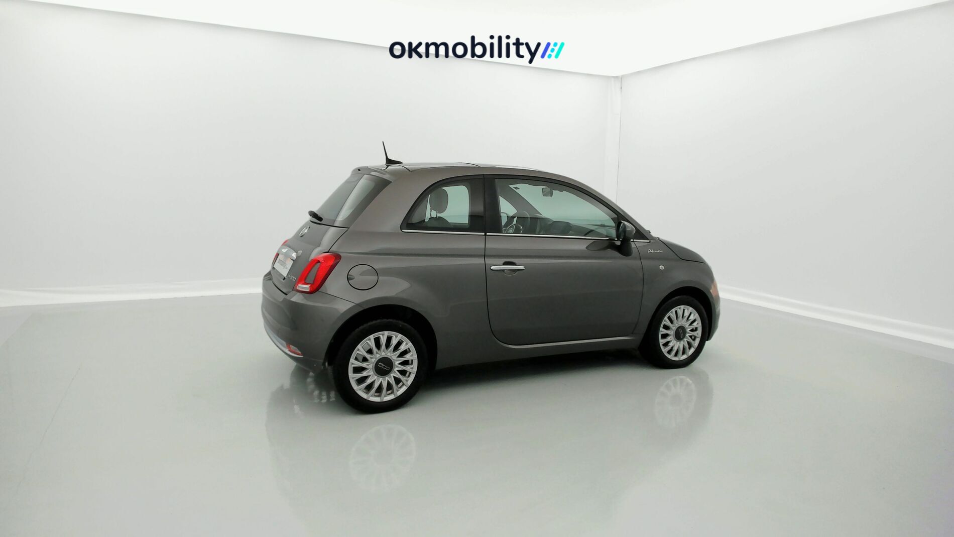 fiat 500 dolcevita 1.0 HYBRID 70 MHEV 2023 gris pompei 10
