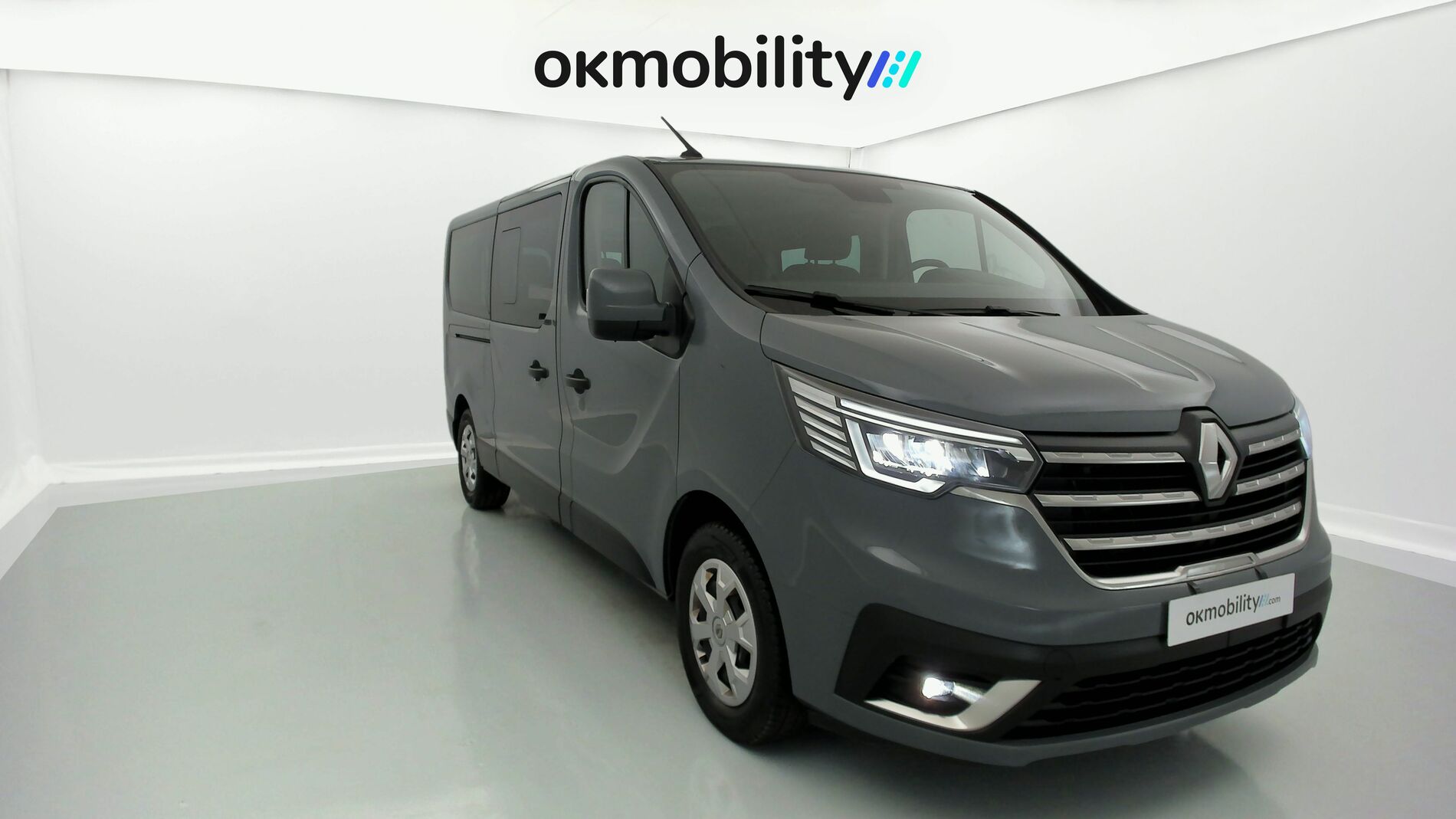 renault trafic combi zen 2.0 BLUEDCI 150 2023 stÄdtisches grau 3