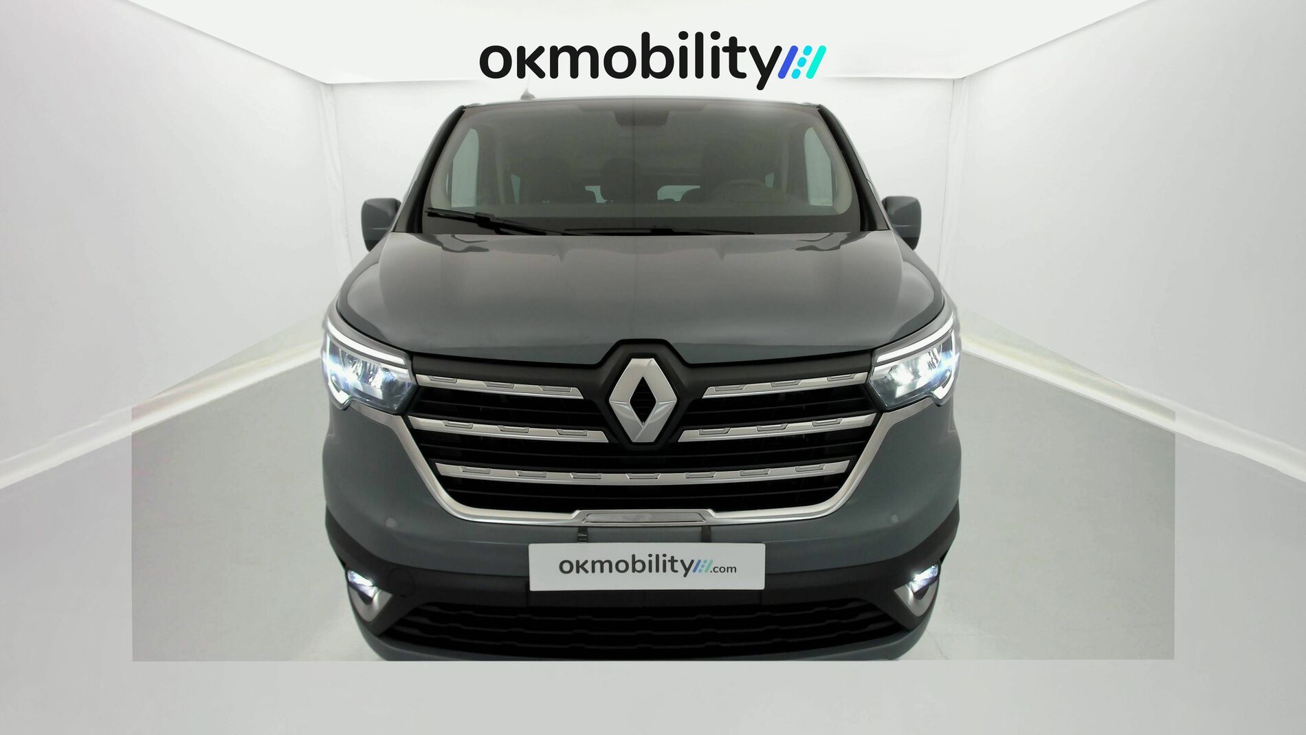 renault trafic combi zen 2.0 BLUEDCI 150 2023 stÄdtisches grau 4