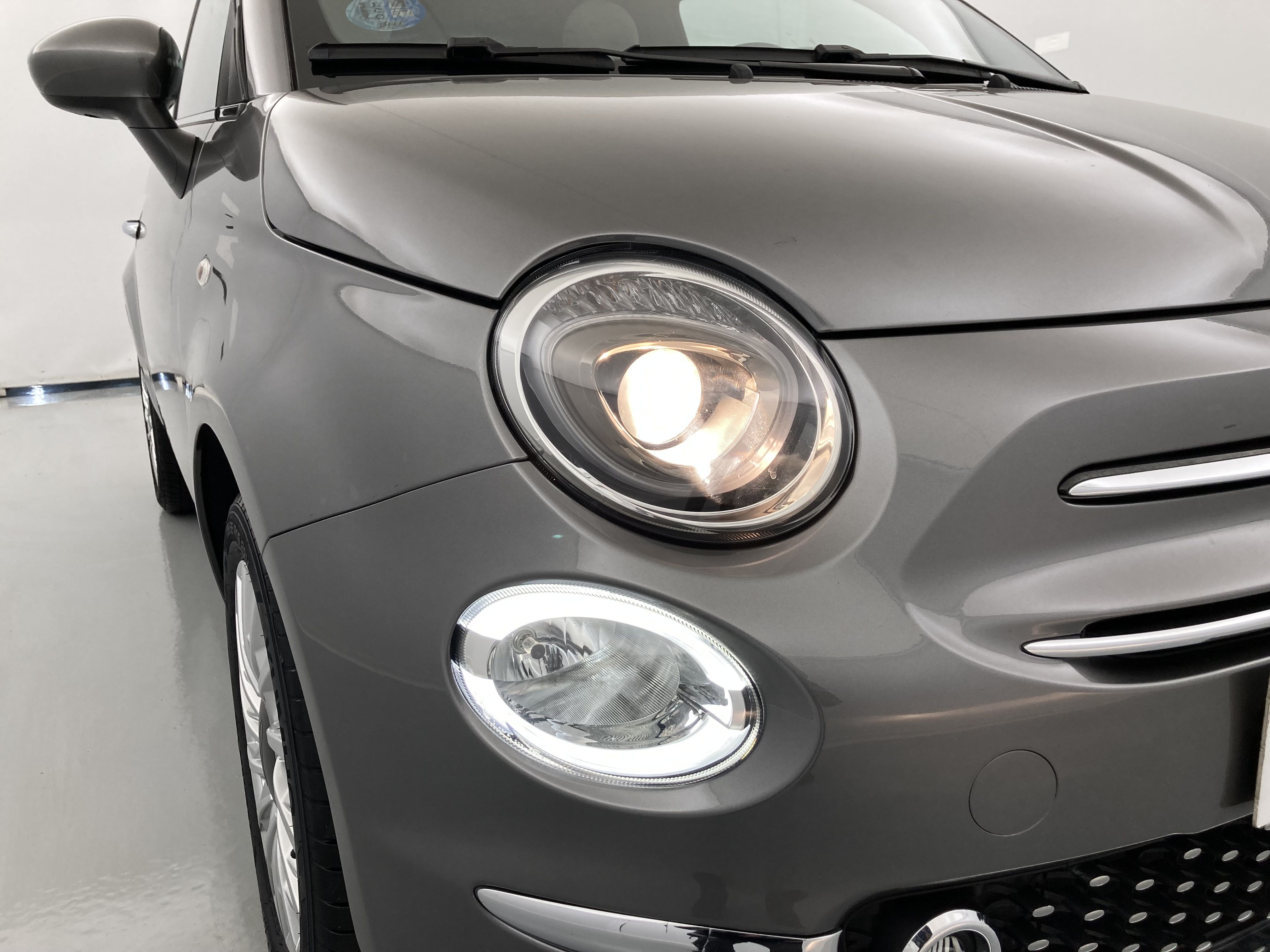 fiat 500 dolcevita 1.0 HYBRID 70 MHEV 2023 gris pompei 32