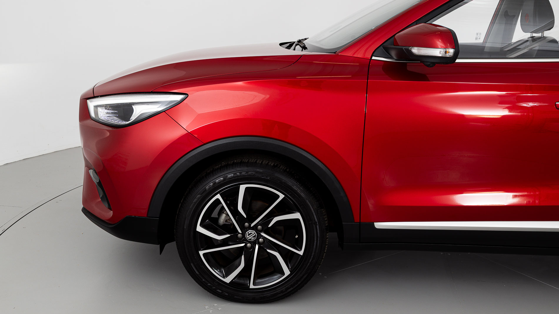 mg zs luxury 1.5 VTI-TECH 106 2024 diamond red 22