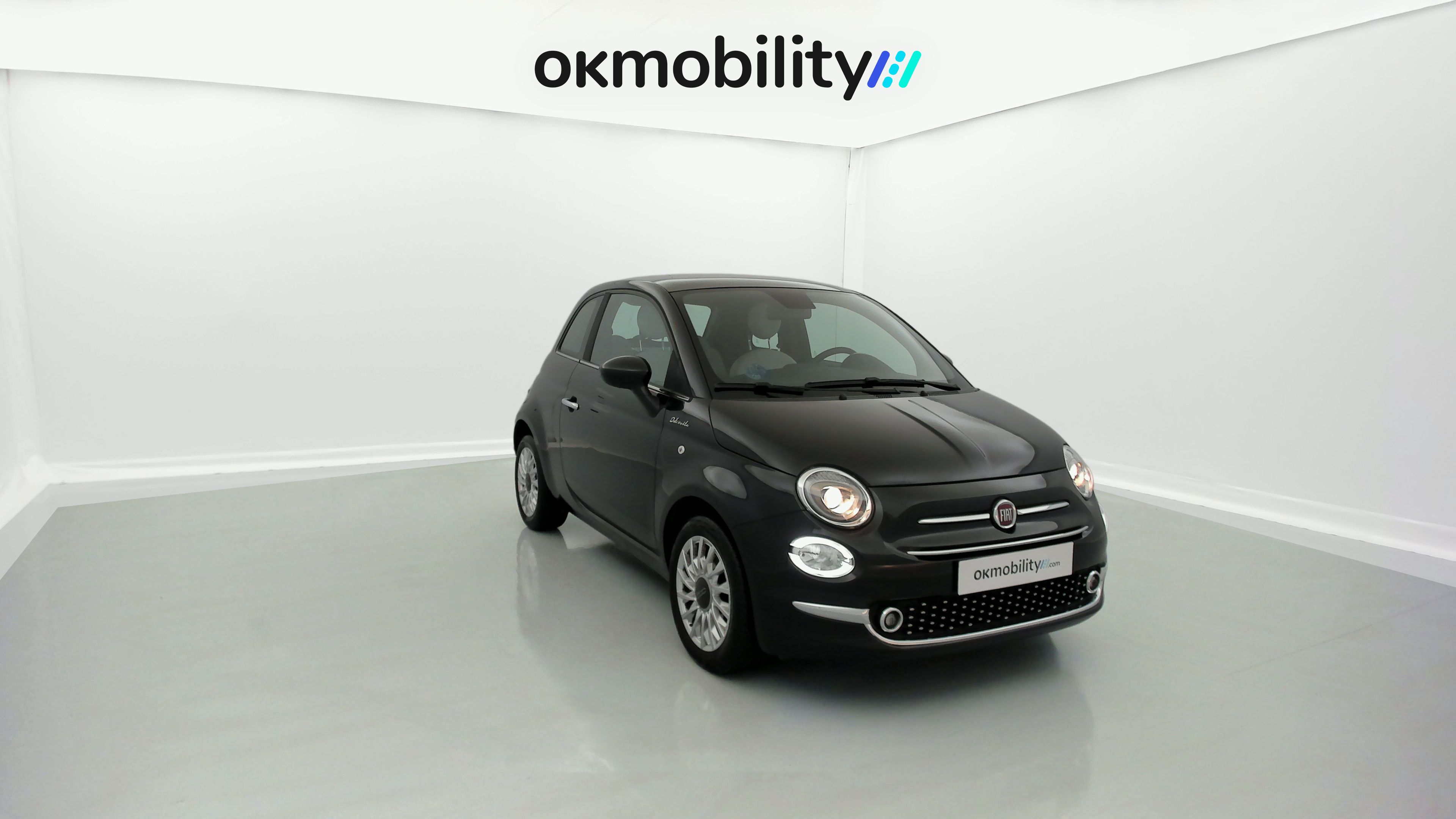 fiat 500 dolcevita 1.0 HYBRID 70 MHEV 2023 negro vesuvio 4