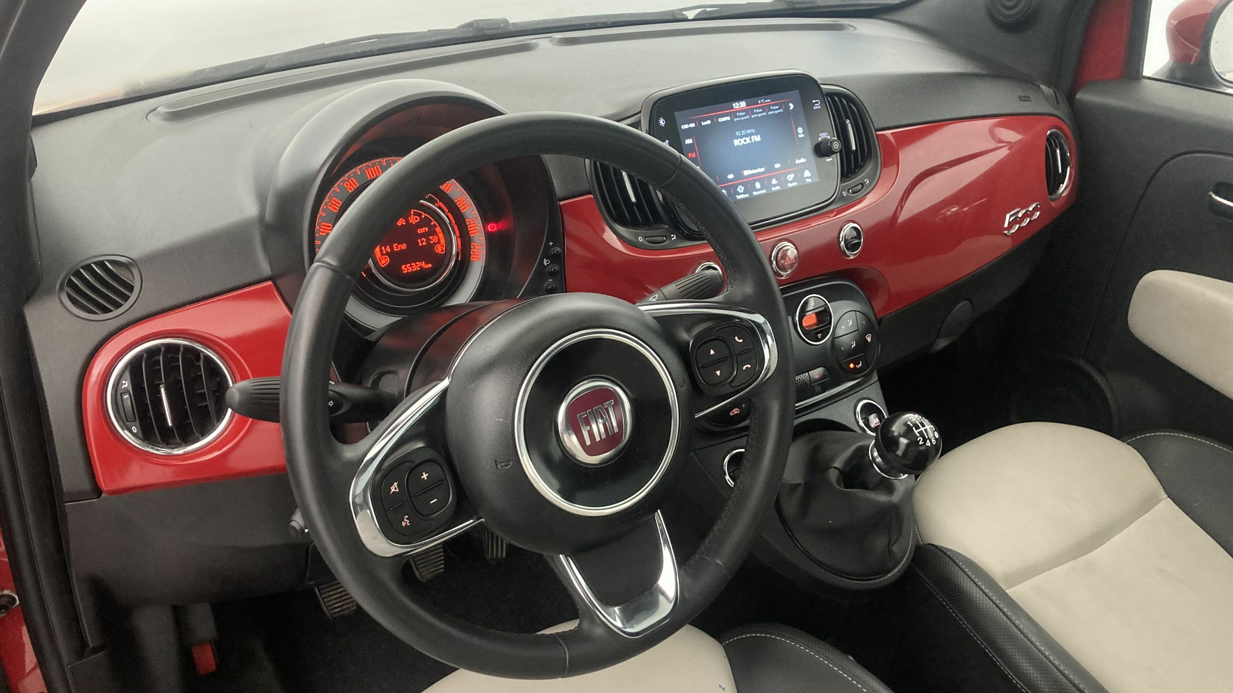 fiat 500 dolcevita 1.0 HYBRID 70 MHEV 2023 rojo passione 9
