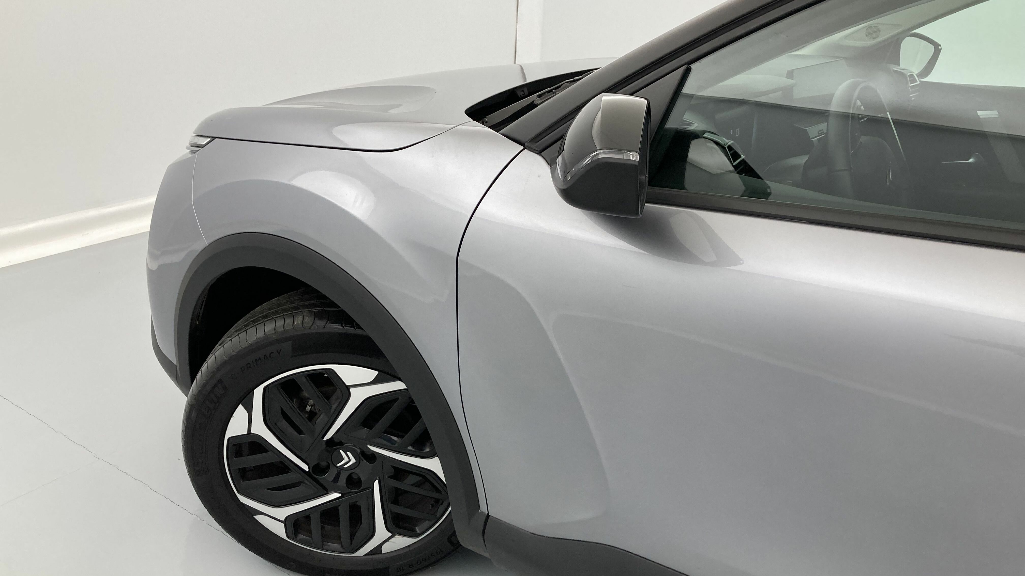 citroen c4 feel pack 1.2 PURETECH 130 2023 gris acero 27