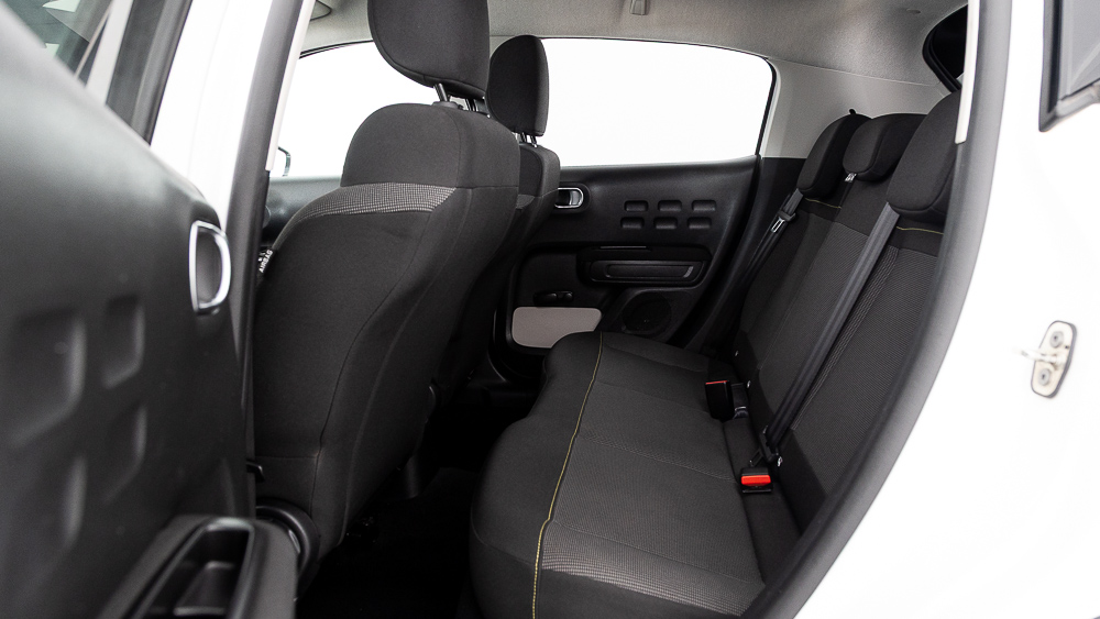 citroen c3 origin max 1.2 PURETECH 83 2024 blanco banquise / negro 19