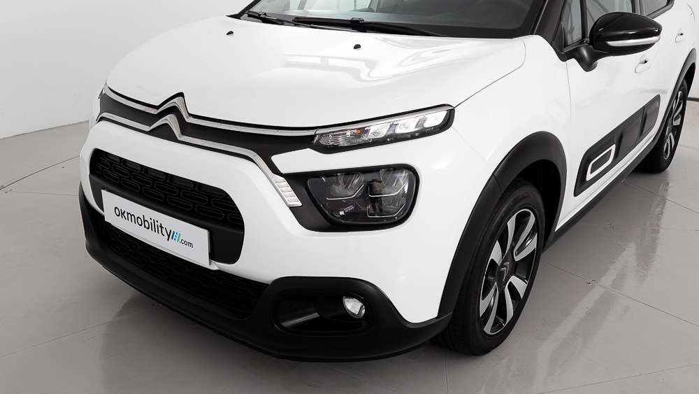 citroen c3 origin max 1.2 PURETECH 83 2024 blanco banquise / negro 25