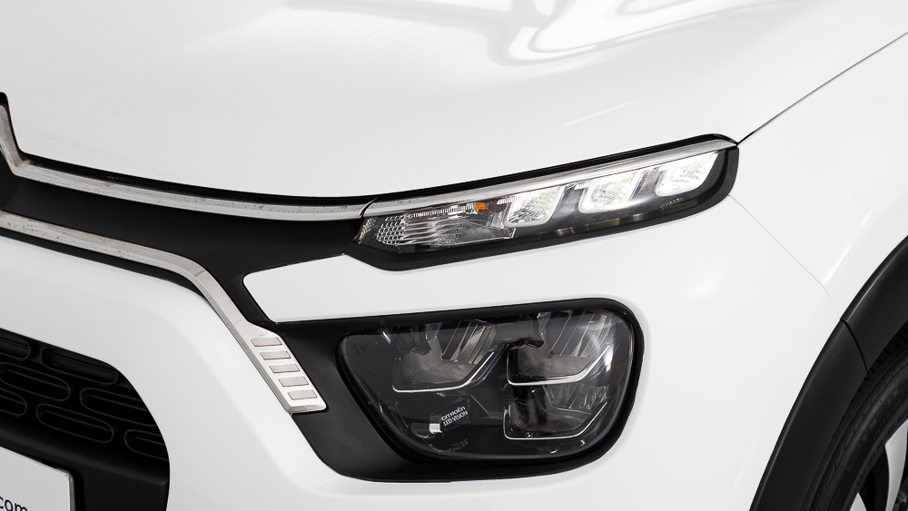 citroen c3 origin max 1.2 PURETECH 83 2024 blanco banquise / negro 26