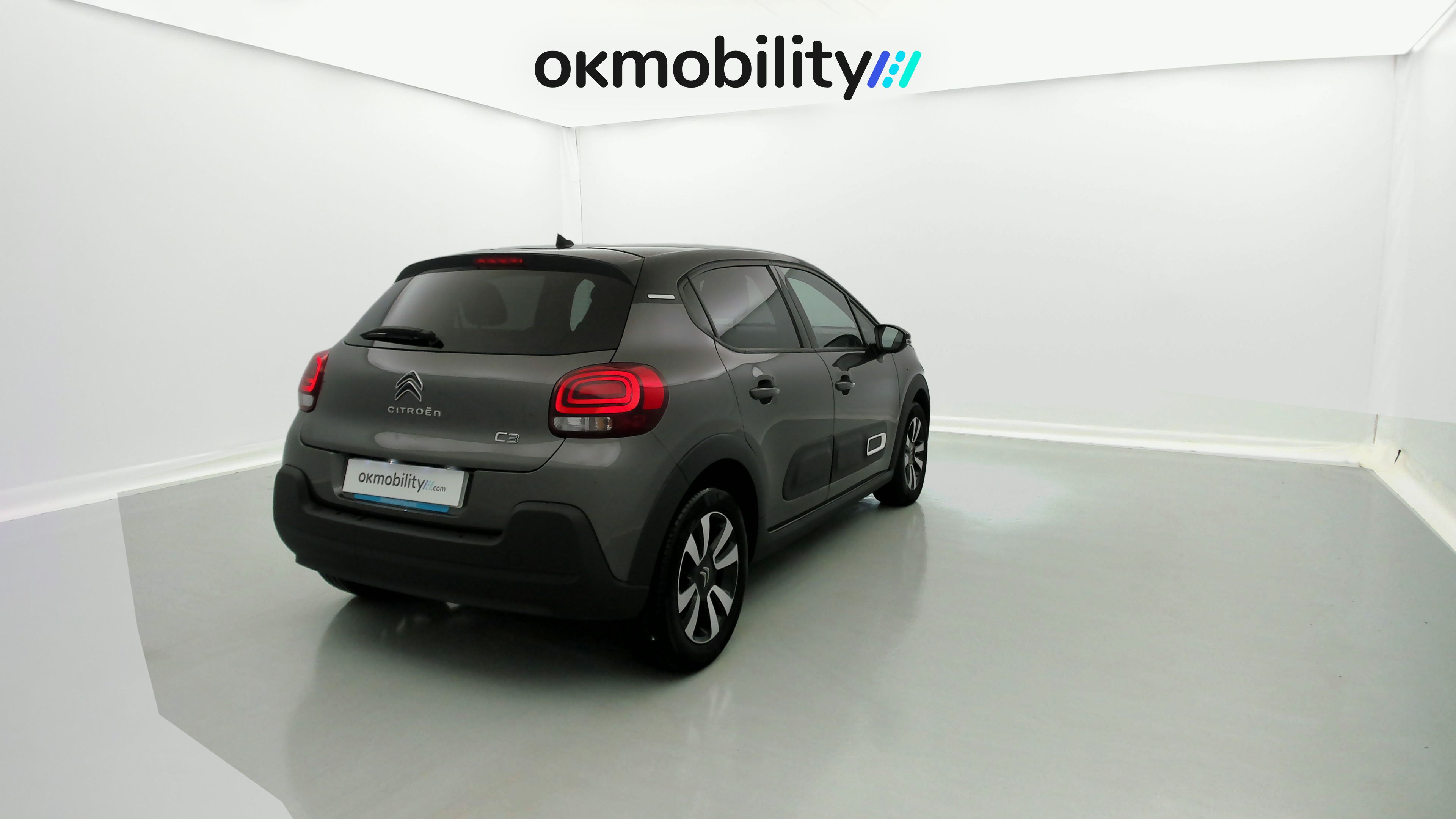 citroen c3 origin max 1.2 PURETECH 83 2024 gris platino / negro 11