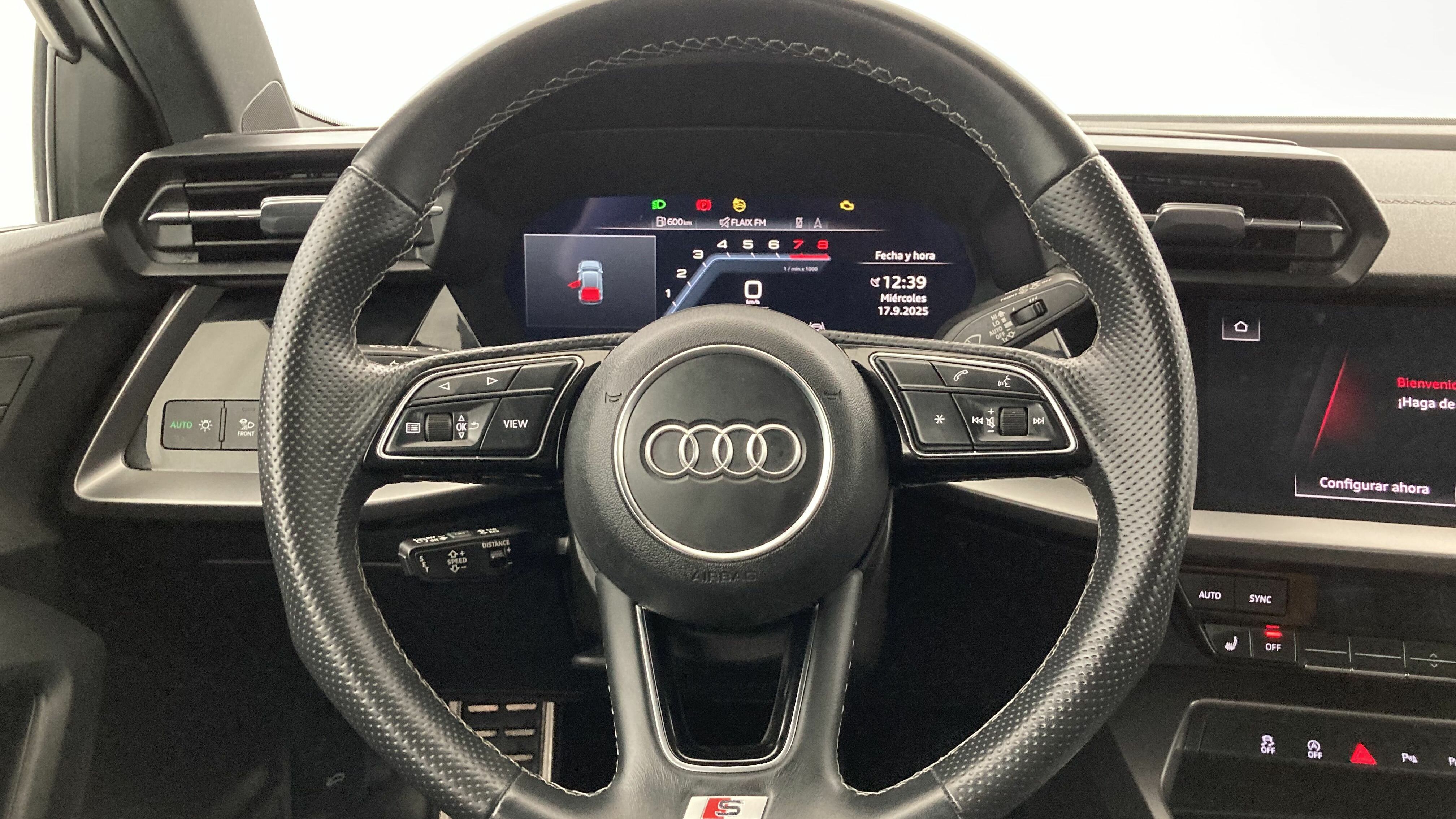 audi a3 sportback s line 35 TFSI 150 STRONIC 2023 ibis weiss 17