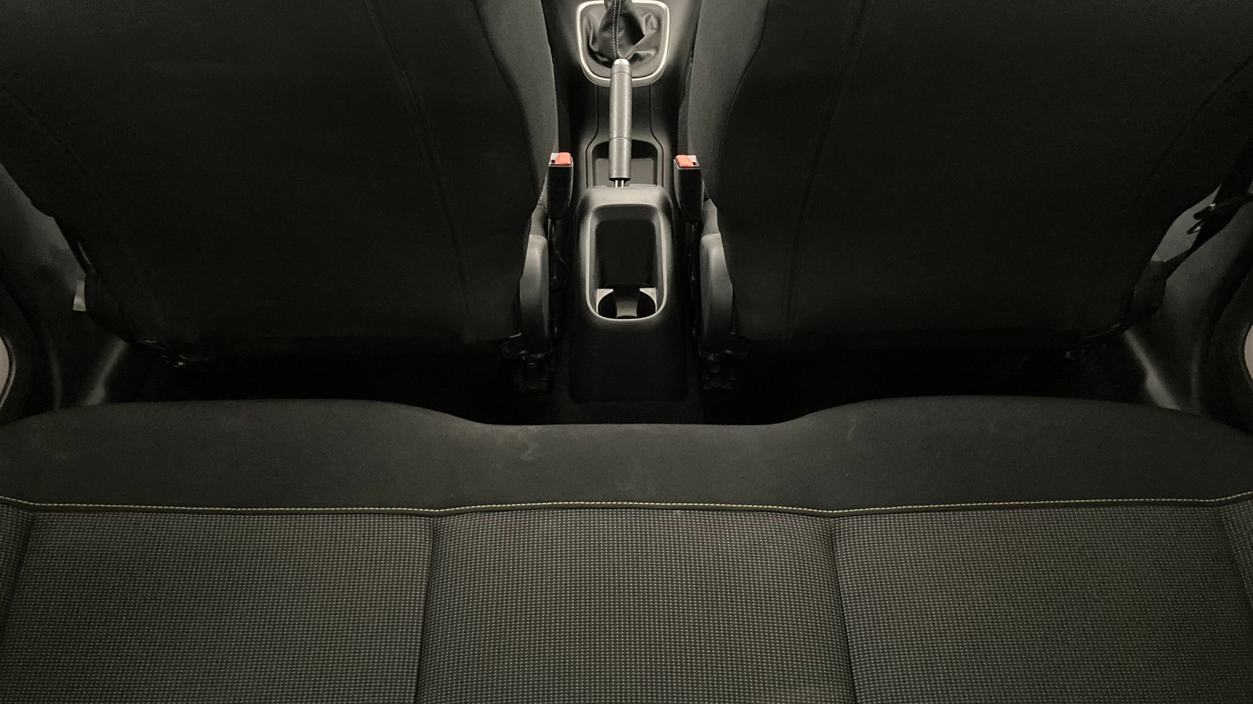 citroen c3 origin max 1.2 PURETECH 83 2024 gris acero / negro 21