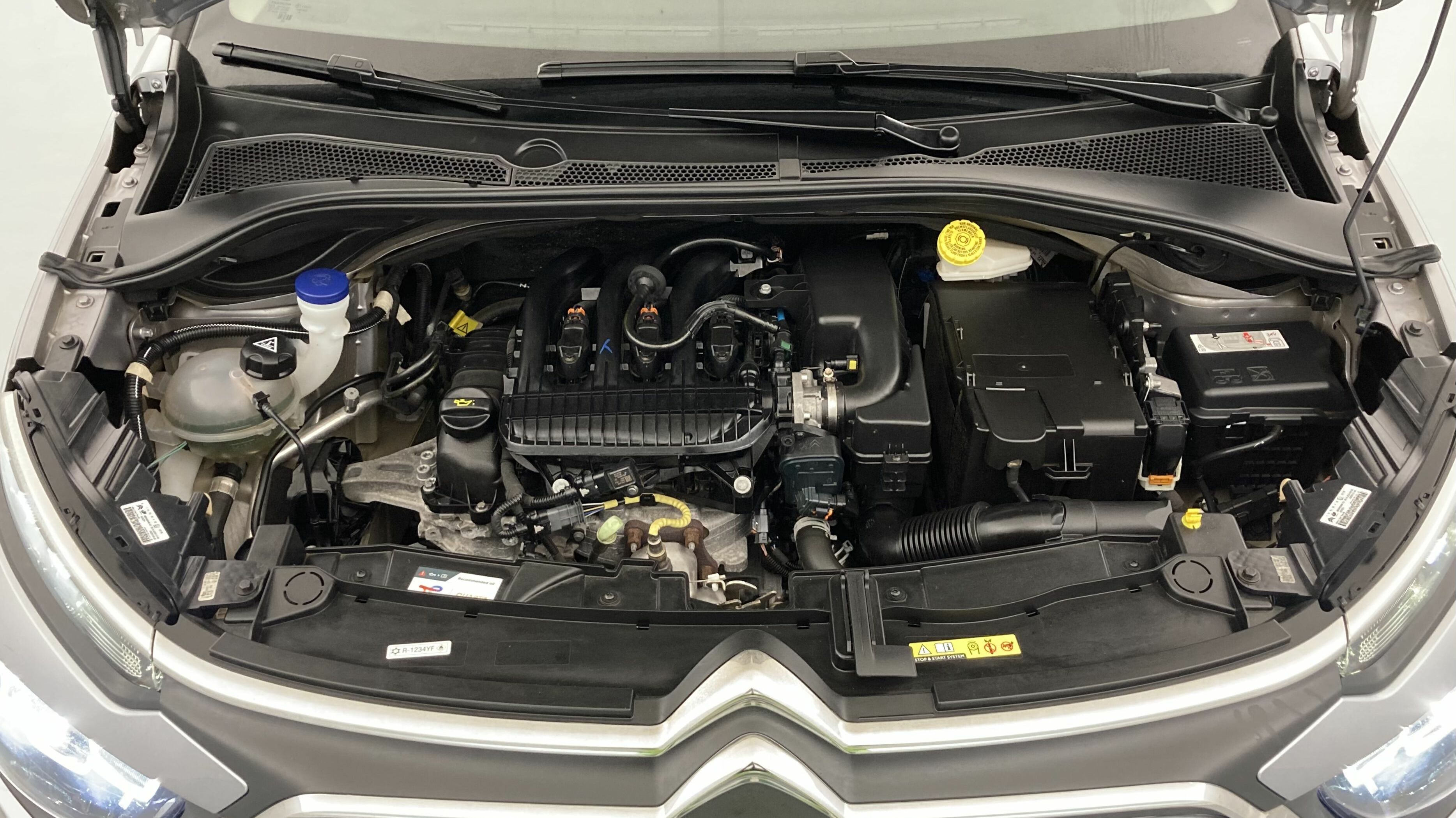 citroen c3 origin max 1.2 PURETECH 83 2024 gris acero / negro 24