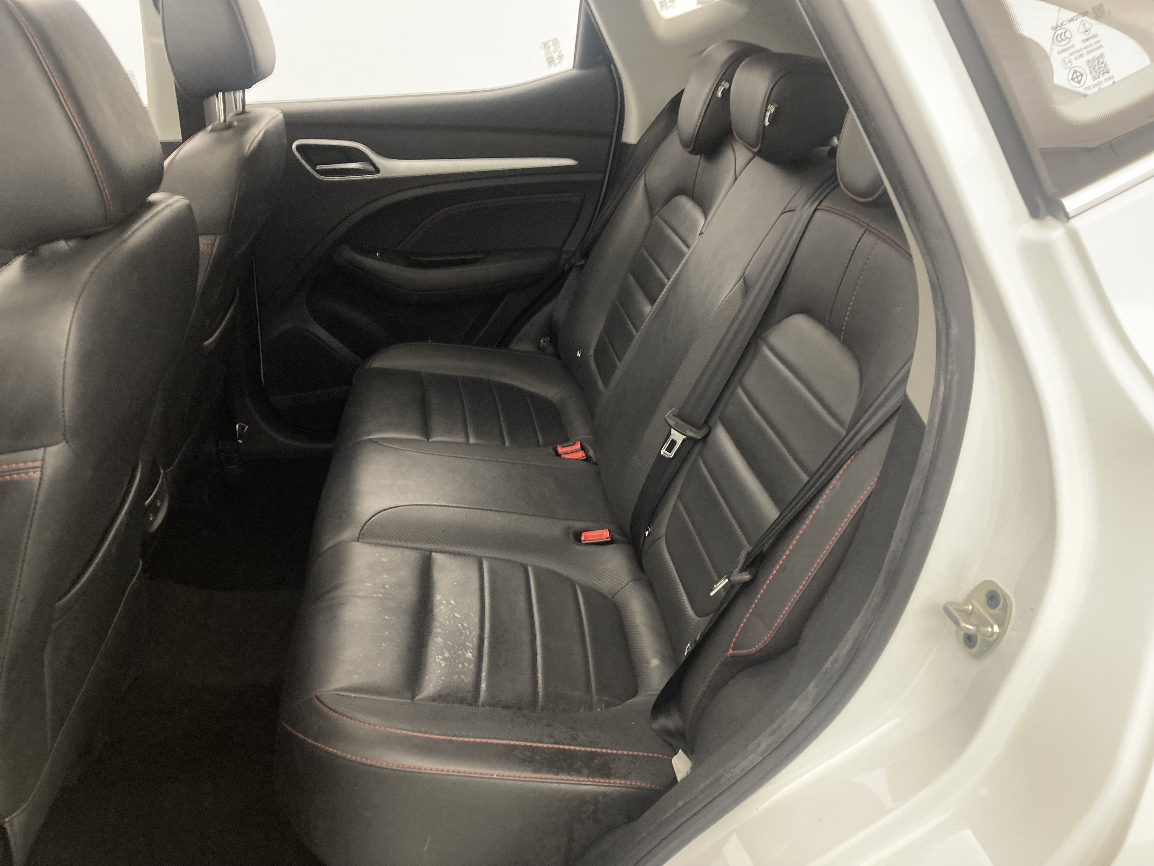 mg zs luxury 1.0 T-GDI 111 2023 dover white 23