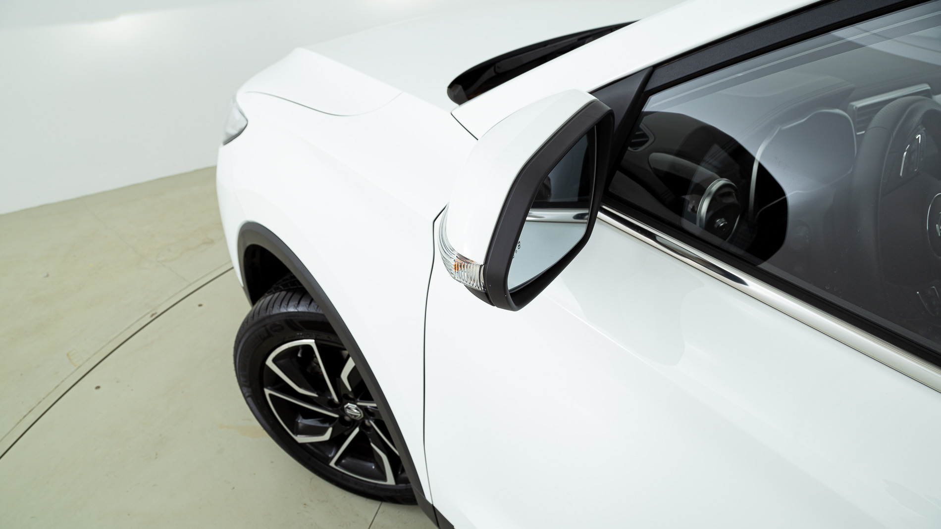 mg zs luxury 1.0 T-GDI 111 2023 dover white 25