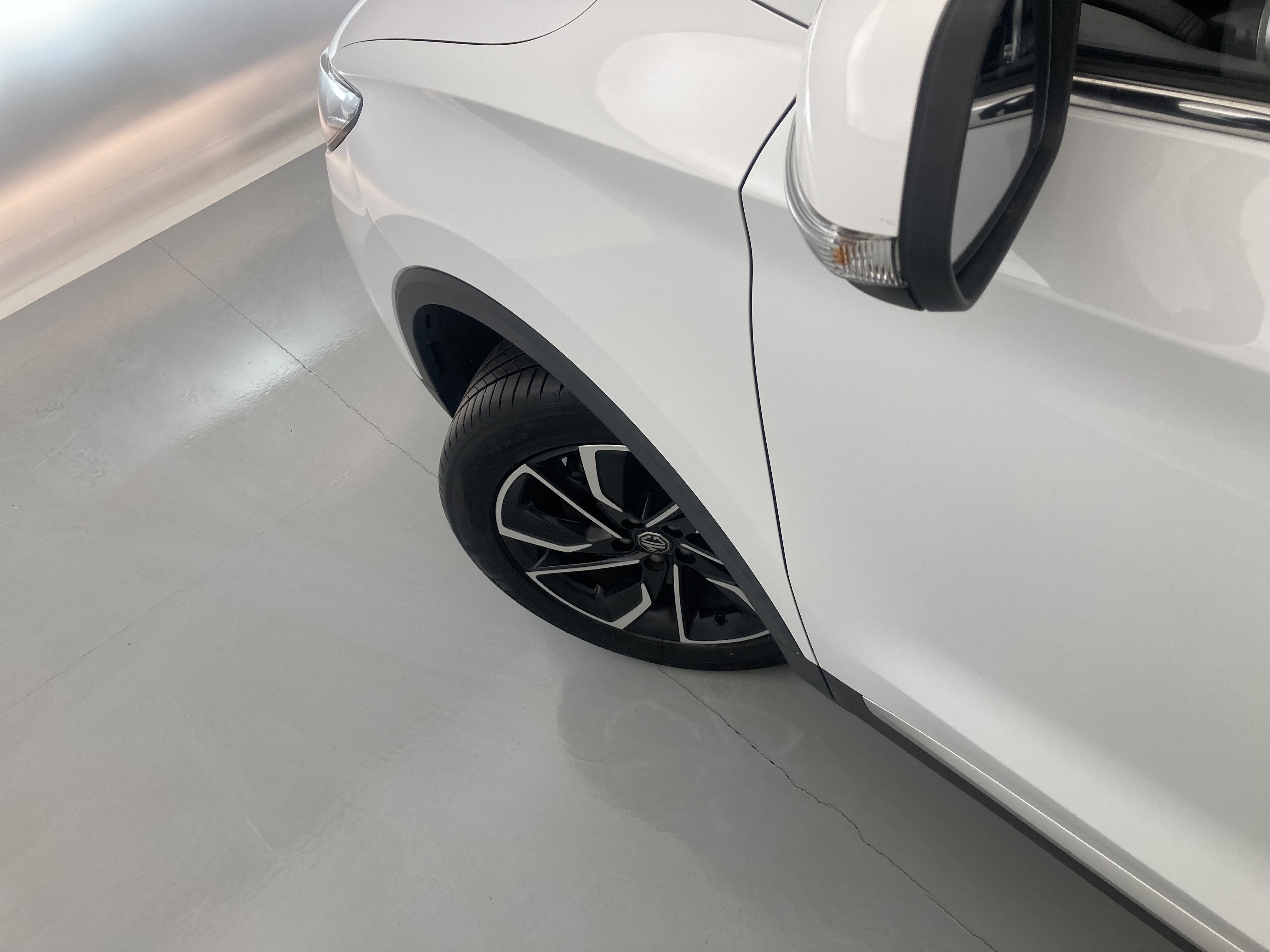 mg zs luxury 1.0 T-GDI 111 2023 dover white 32