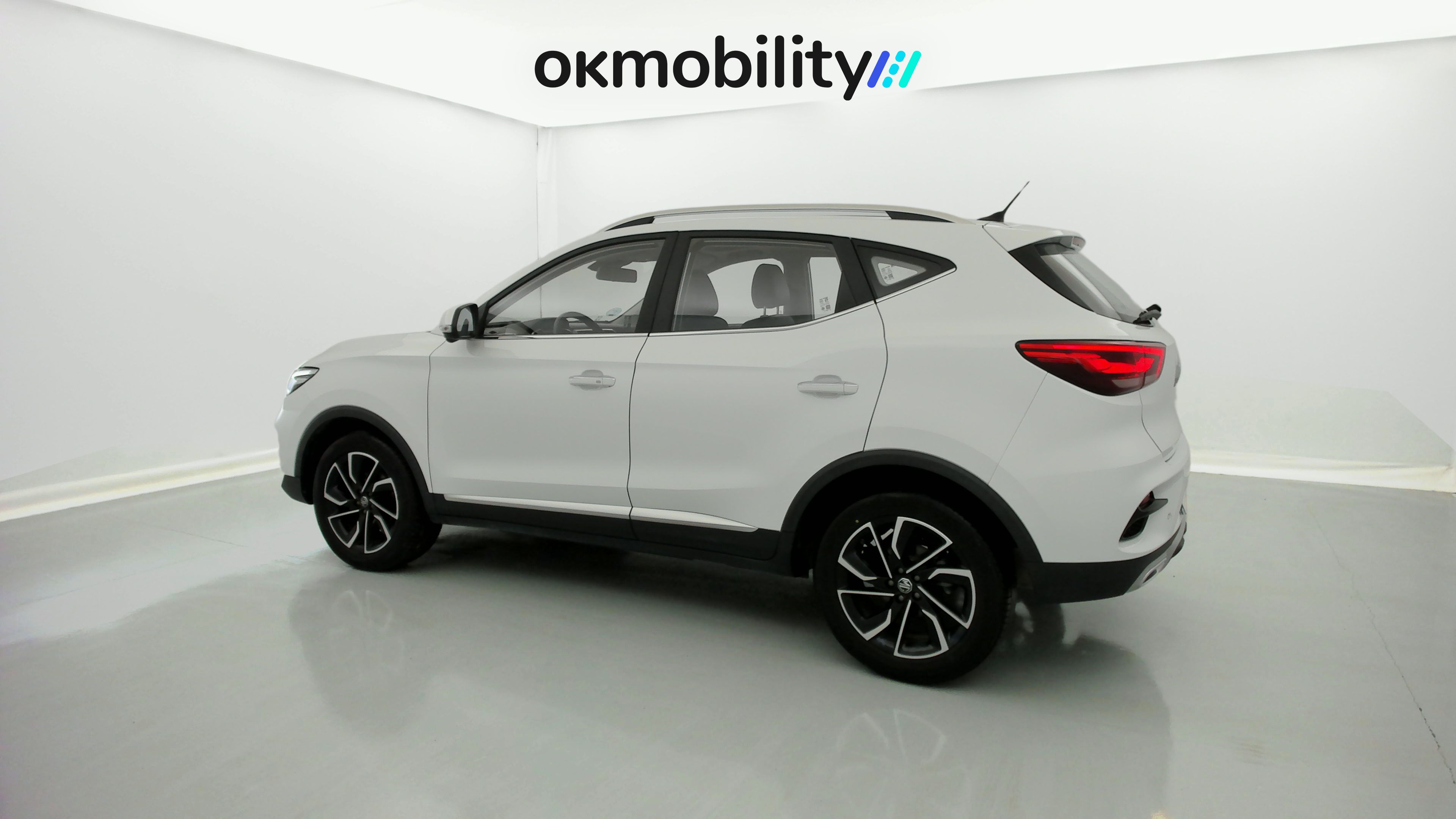 mg zs luxury 1.0 T-GDI 111 2023 dover white 10