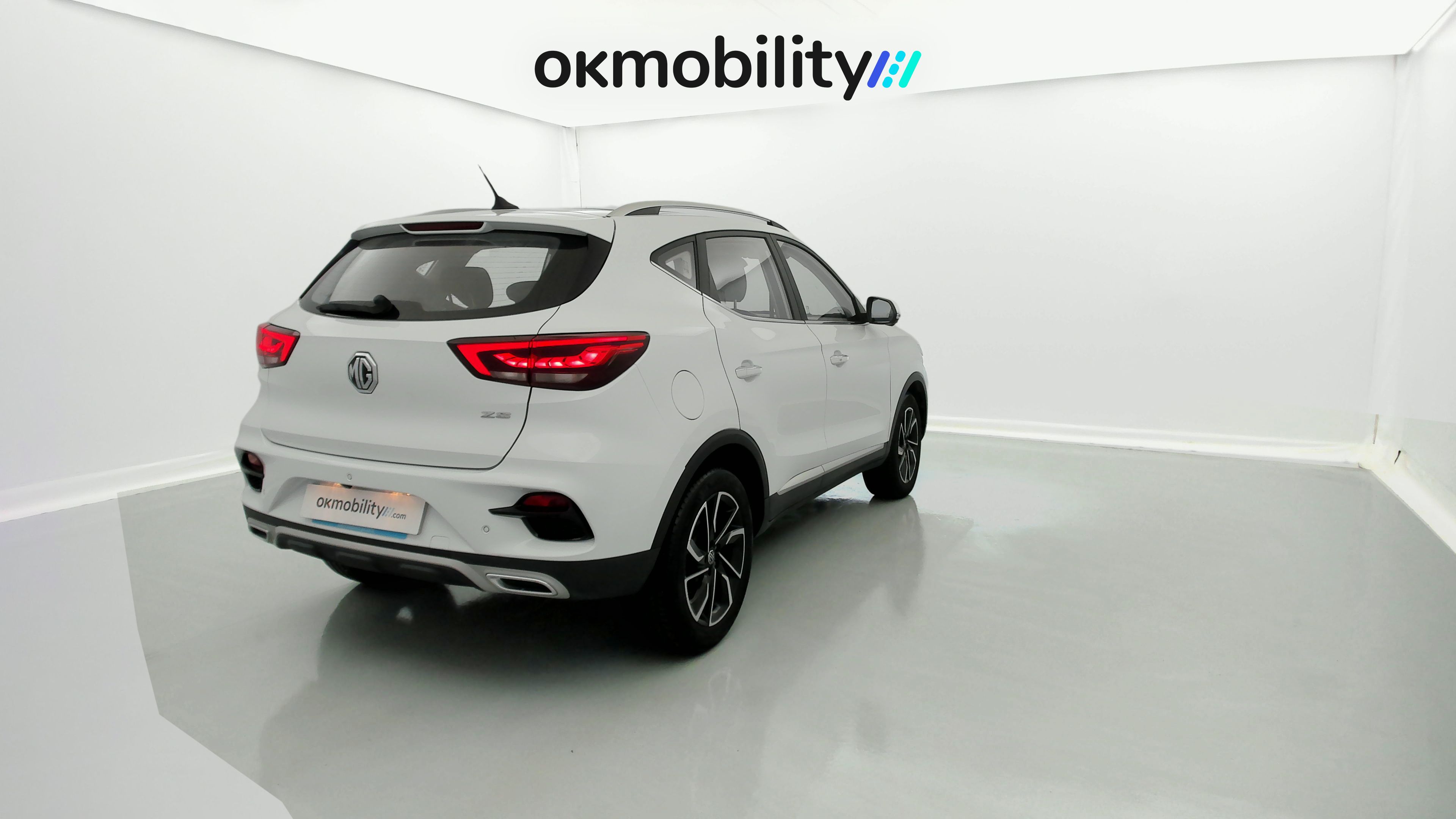 mg zs luxury 1.0 T-GDI 111 2023 dover white 13