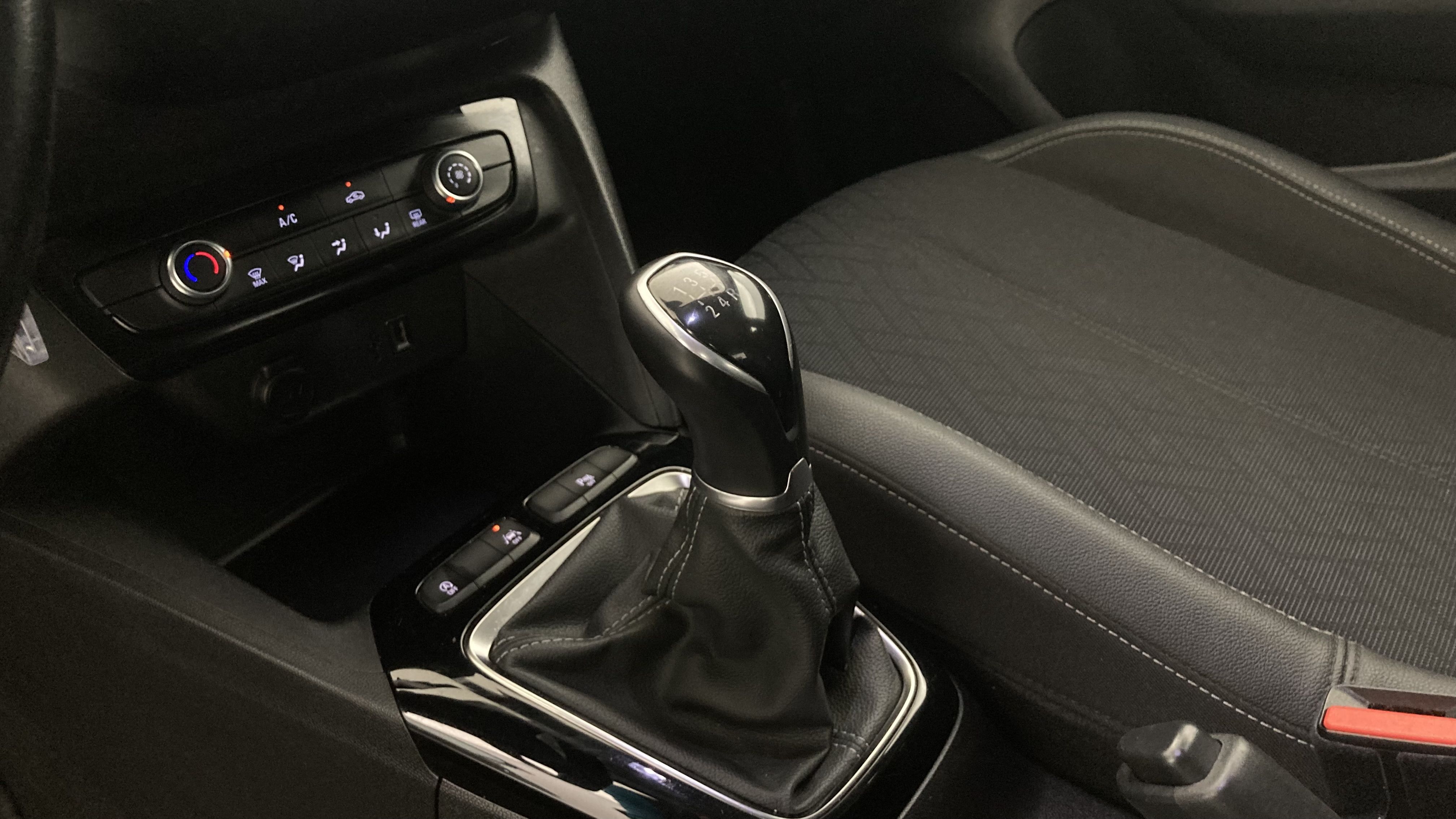 opel corsa elegance 1.2 75 2021 vernice grigio 12